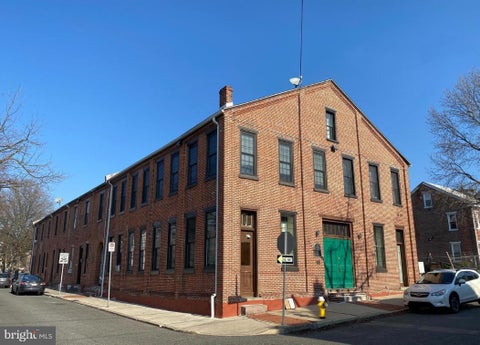 Photo of 107 Walnut Street, POTTSTOWN, PA 19464 (MLS # PAMC2198454)