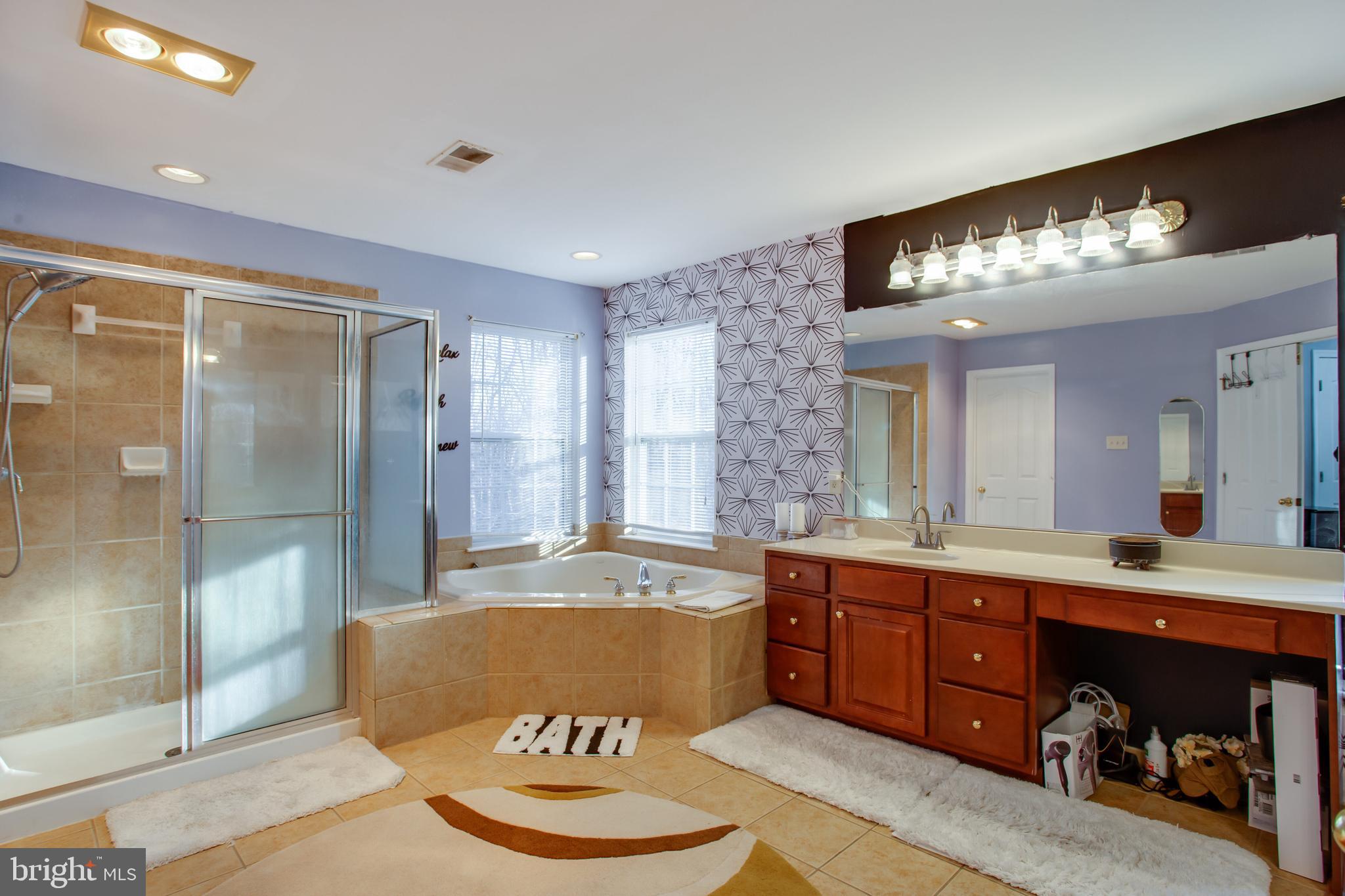 HUNTERS BROOKE - Residential