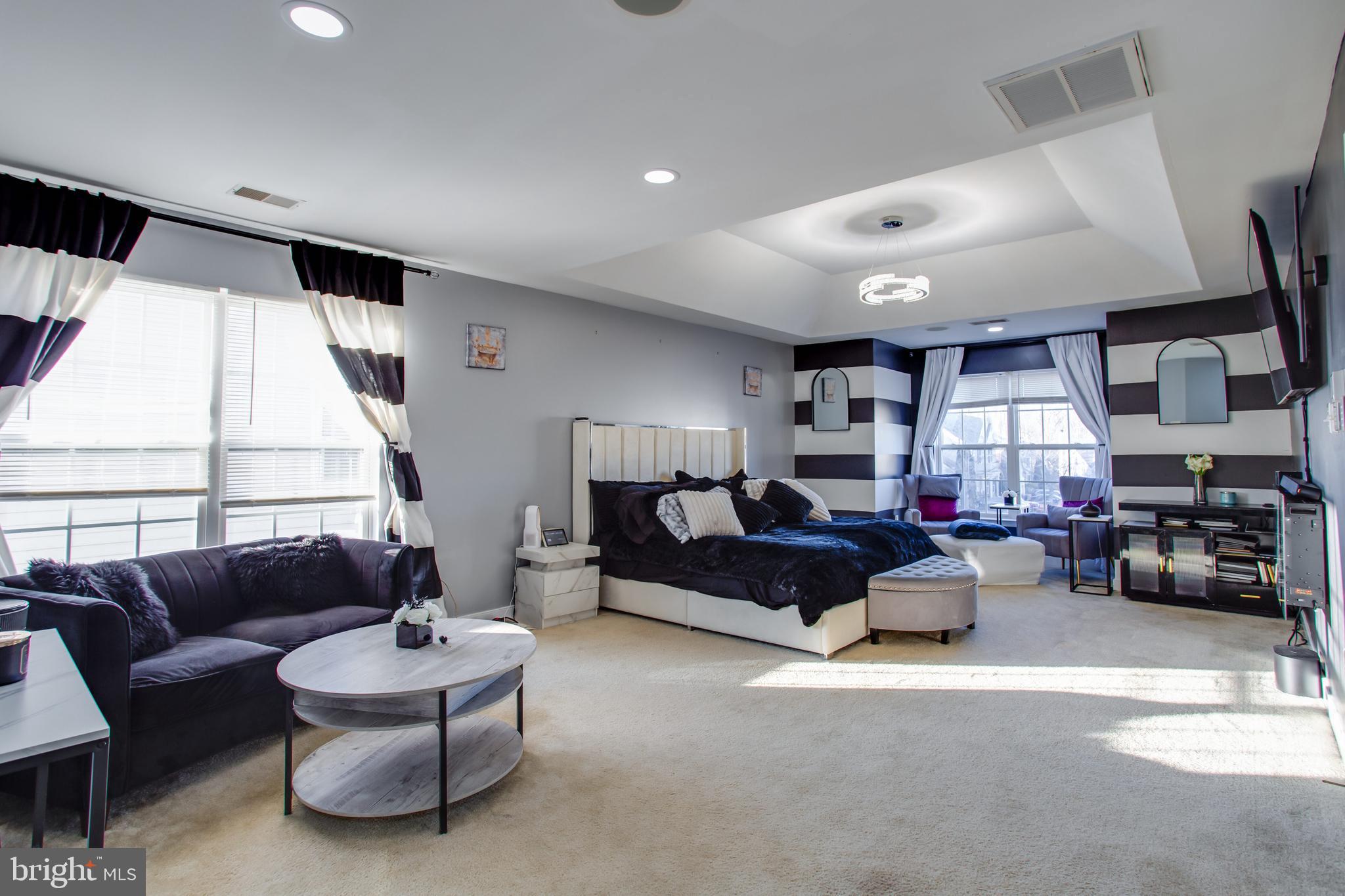 HUNTERS BROOKE - Residential