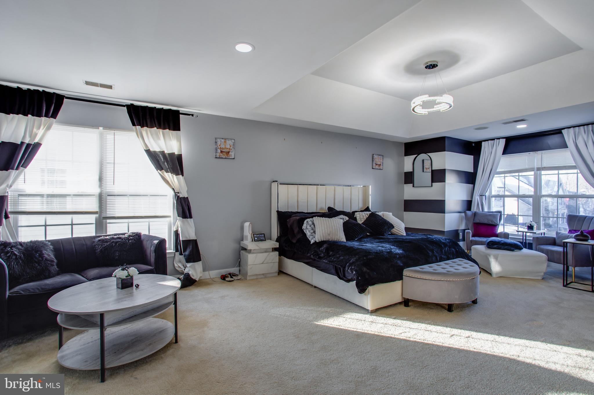 HUNTERS BROOKE - Residential