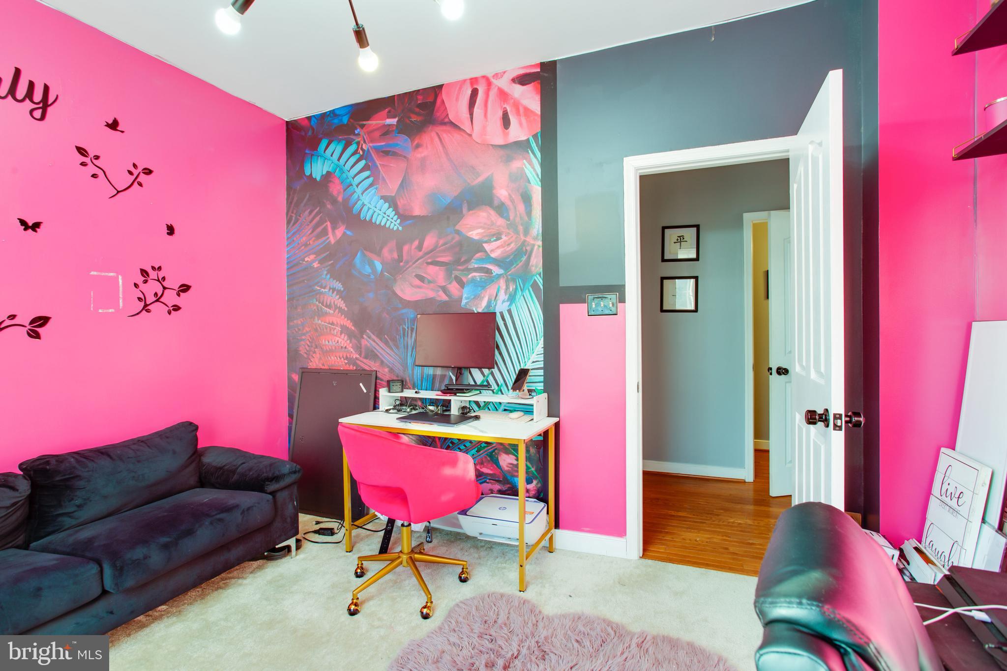 HUNTERS BROOKE - Residential