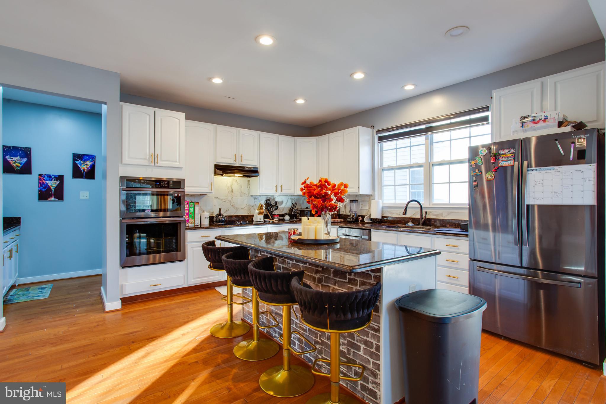 HUNTERS BROOKE - Residential