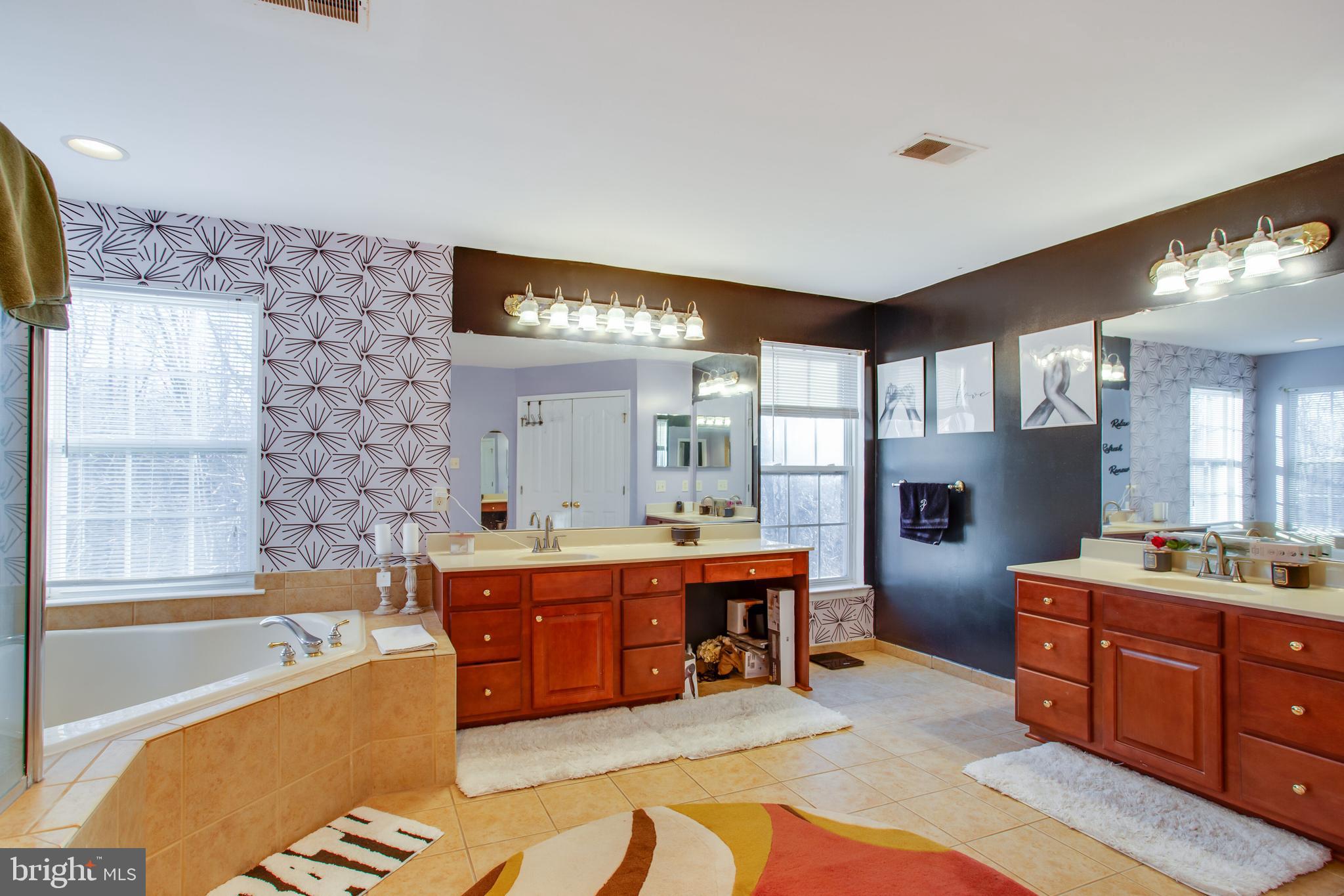 HUNTERS BROOKE - Residential