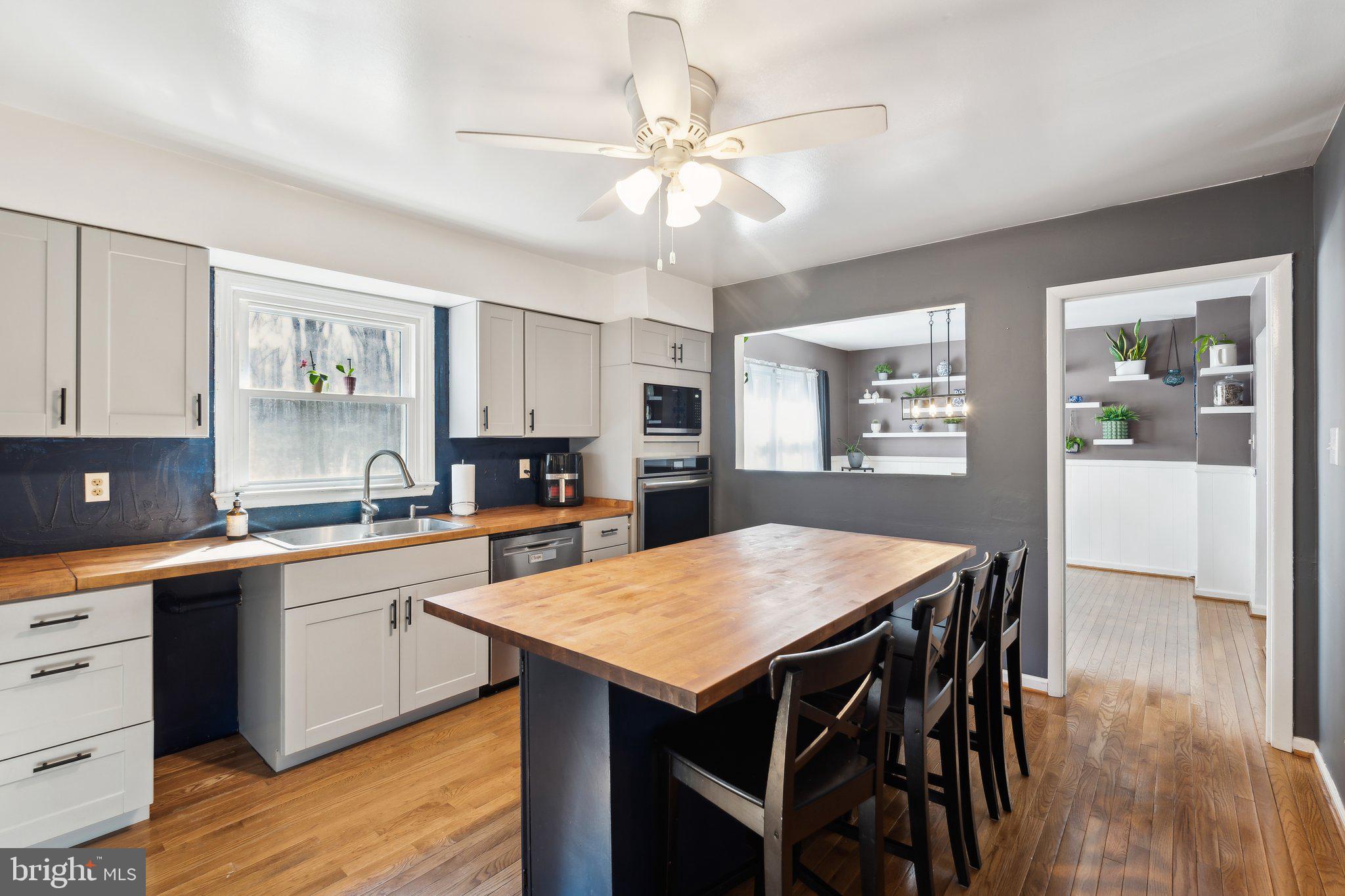 OAK HILL - Residential