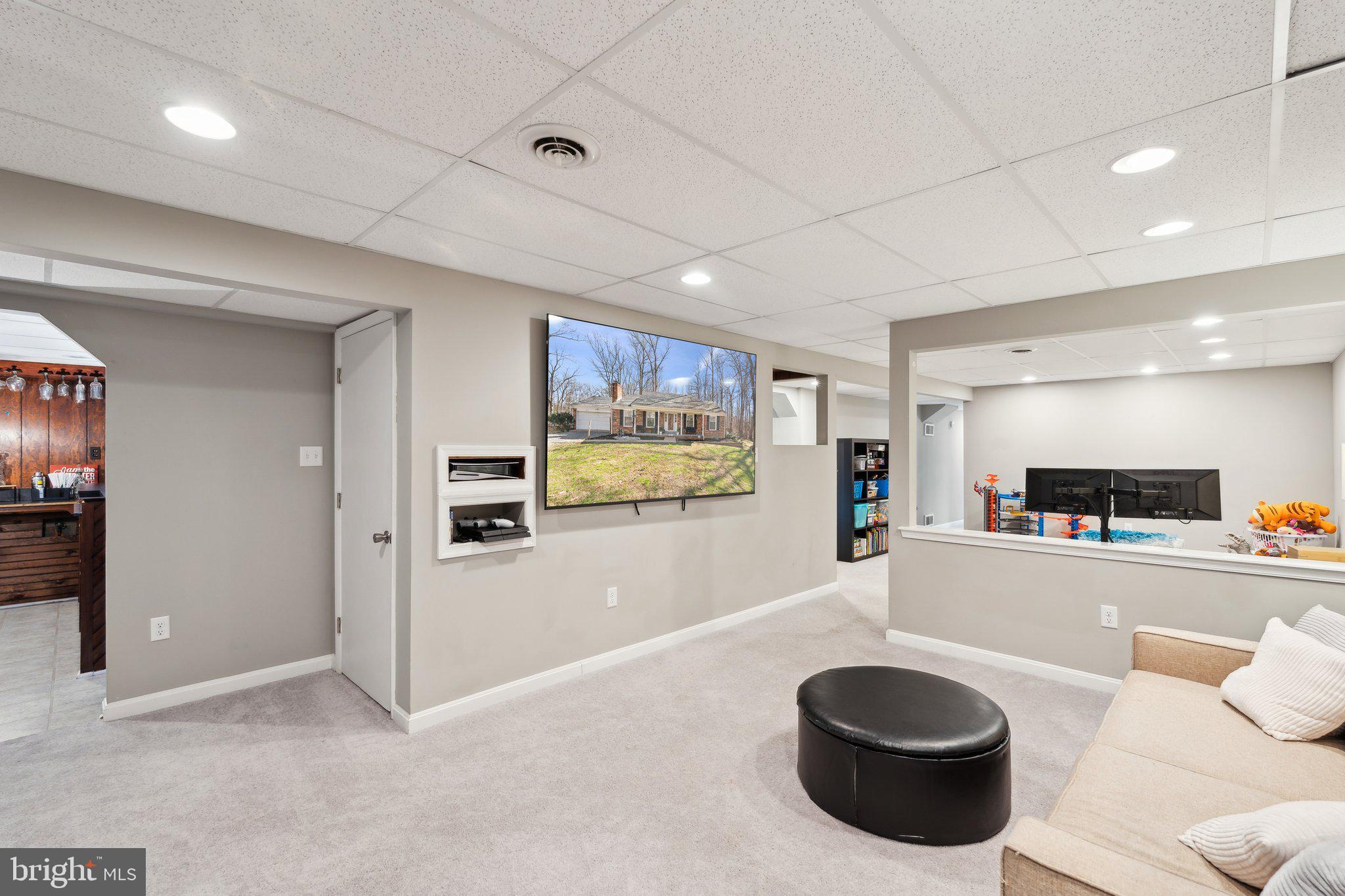 OAK HILL - Residential