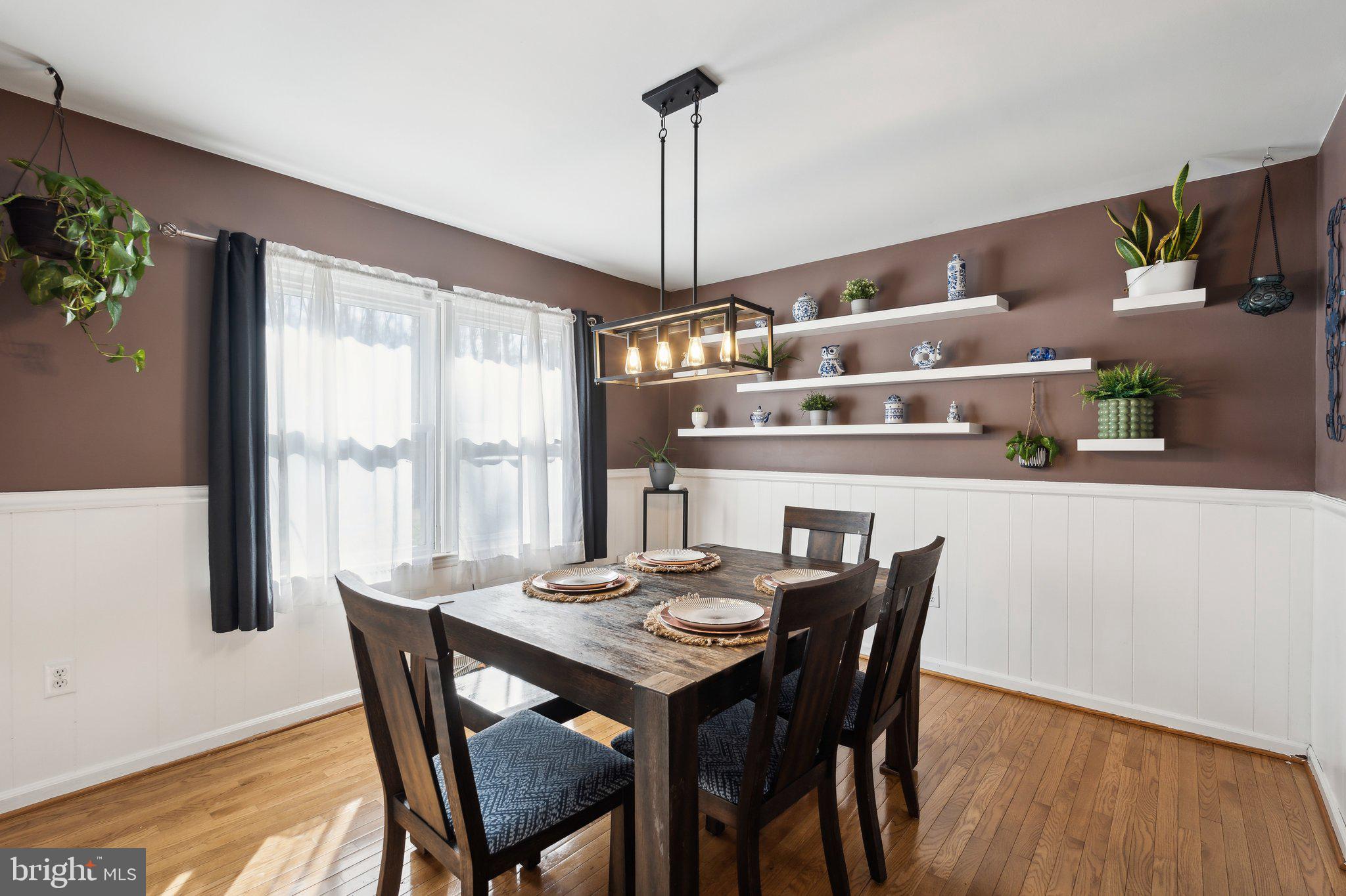 OAK HILL - Residential