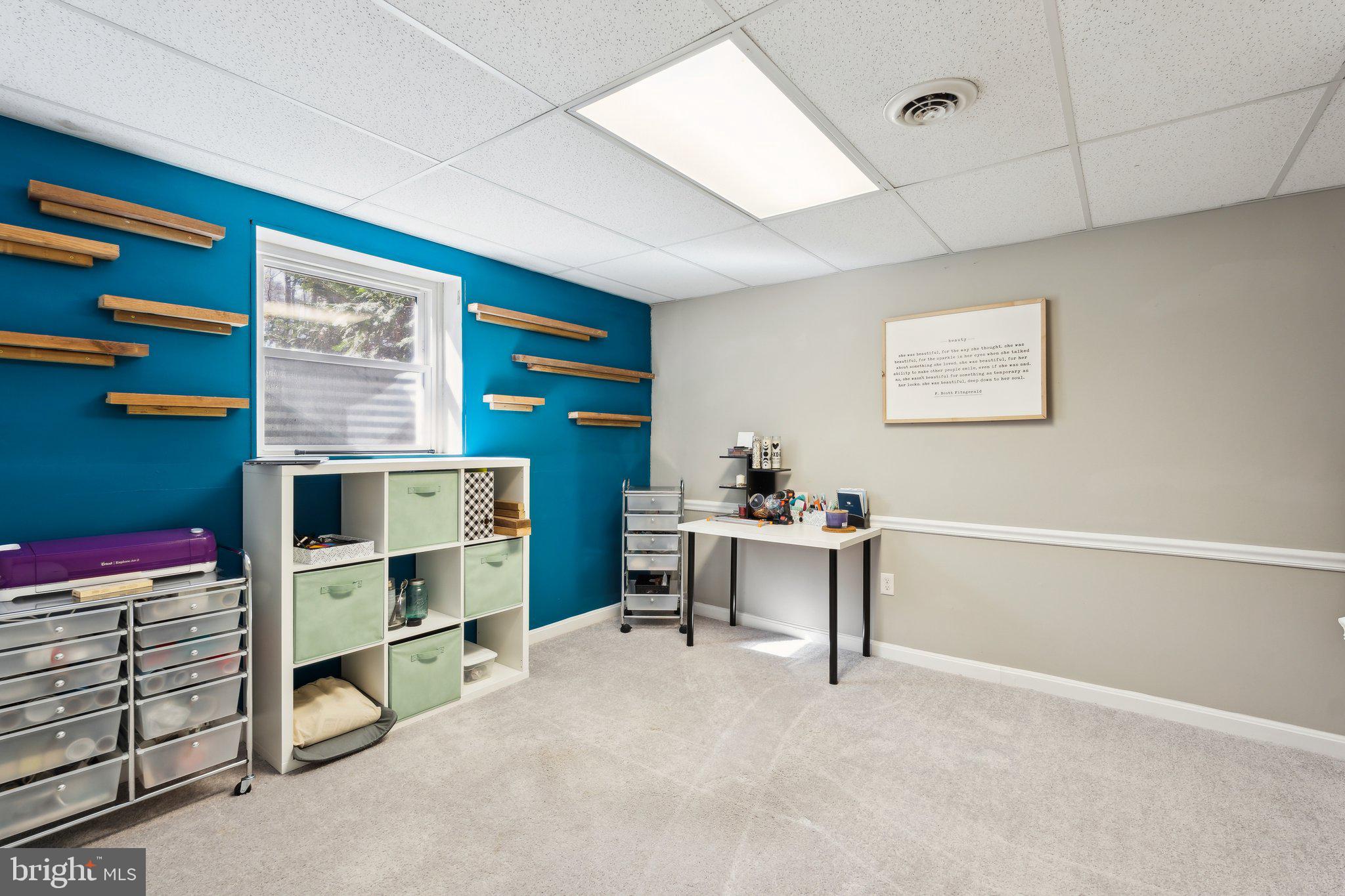 OAK HILL - Residential