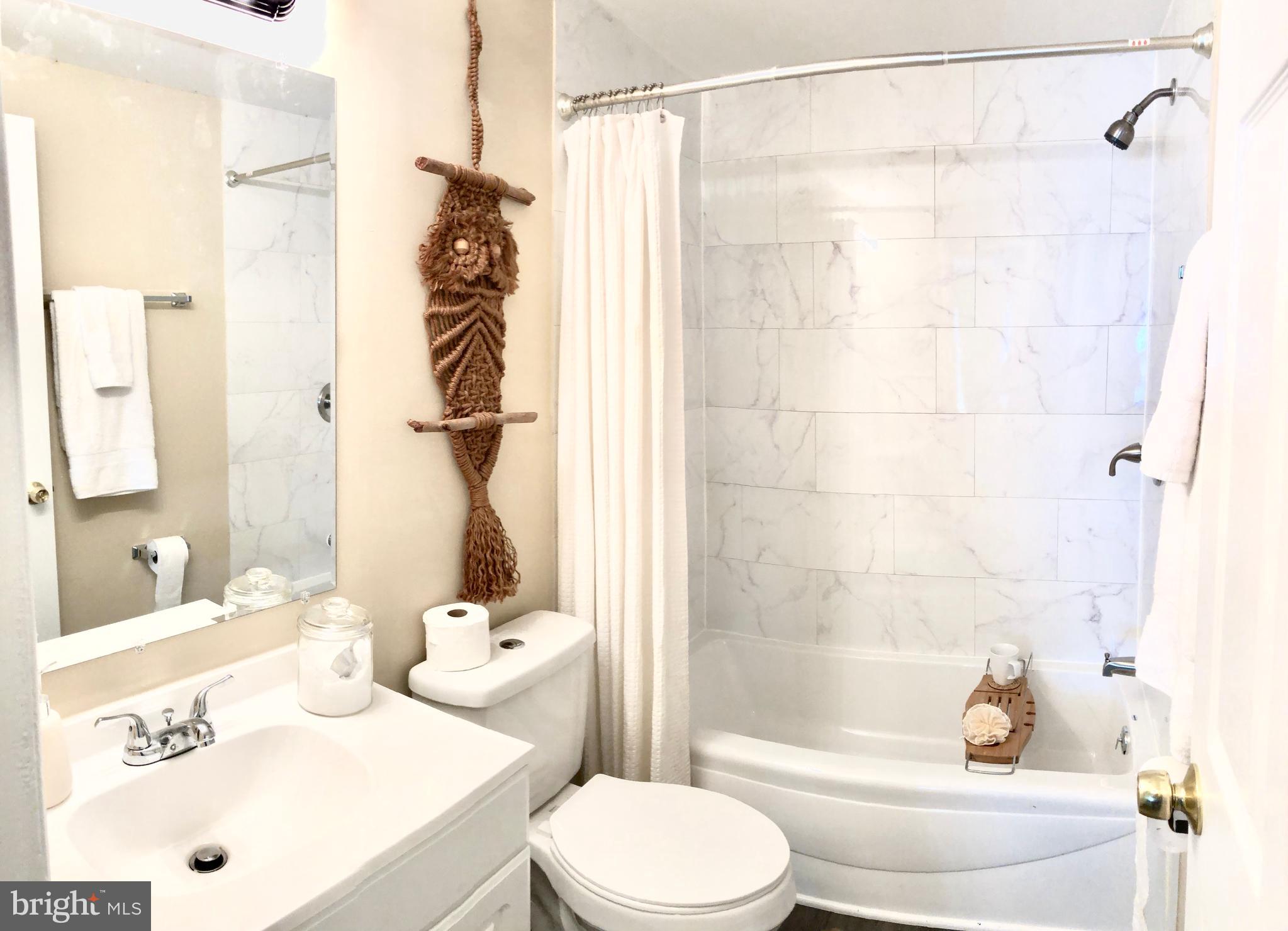 COUNTRY PARK - Residential