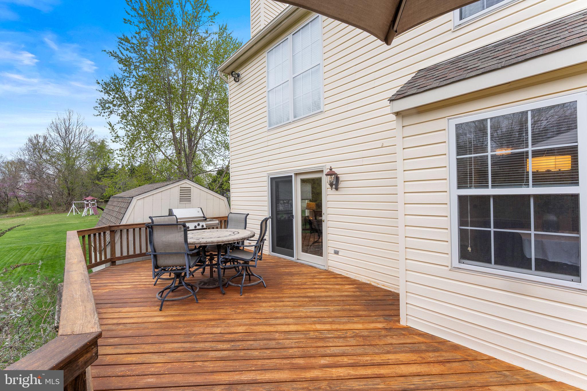 BRIDLEWOOD - Residential