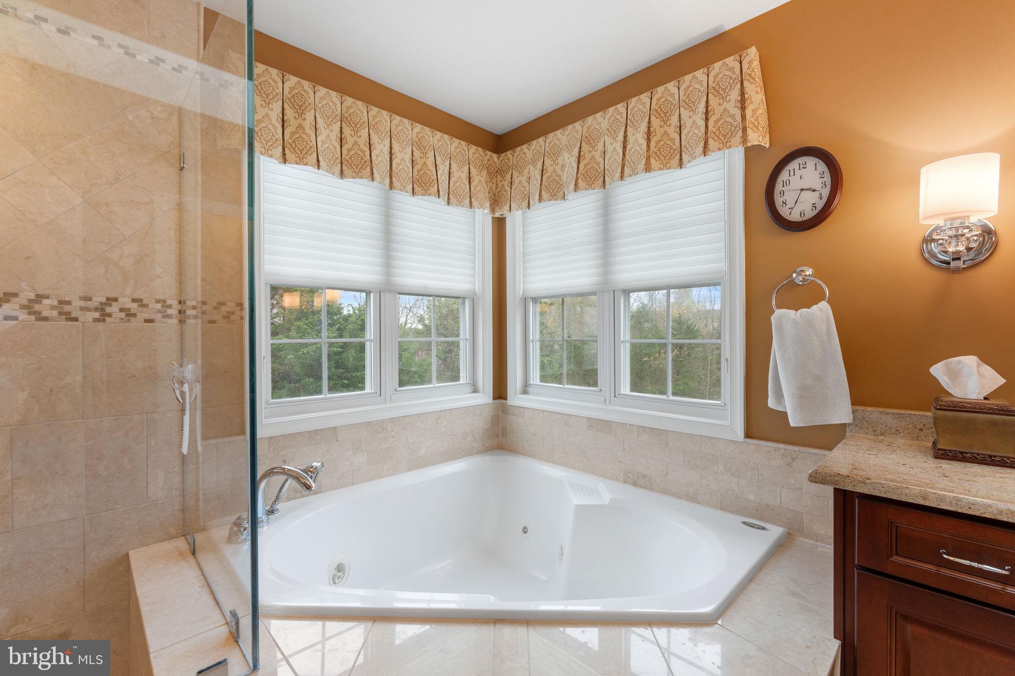 BRIDLEWOOD - Residential