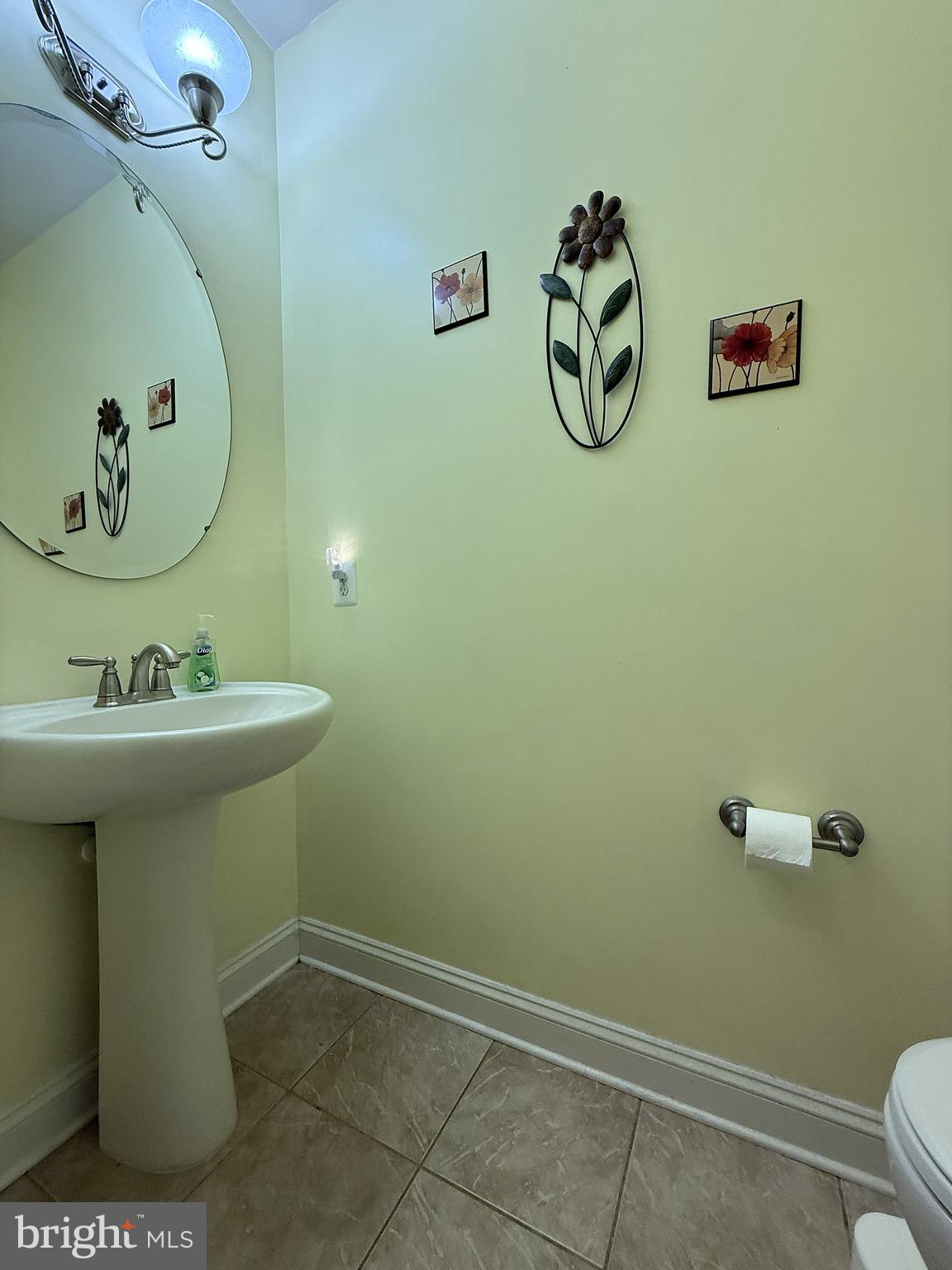 NORTH POINTE - Residential