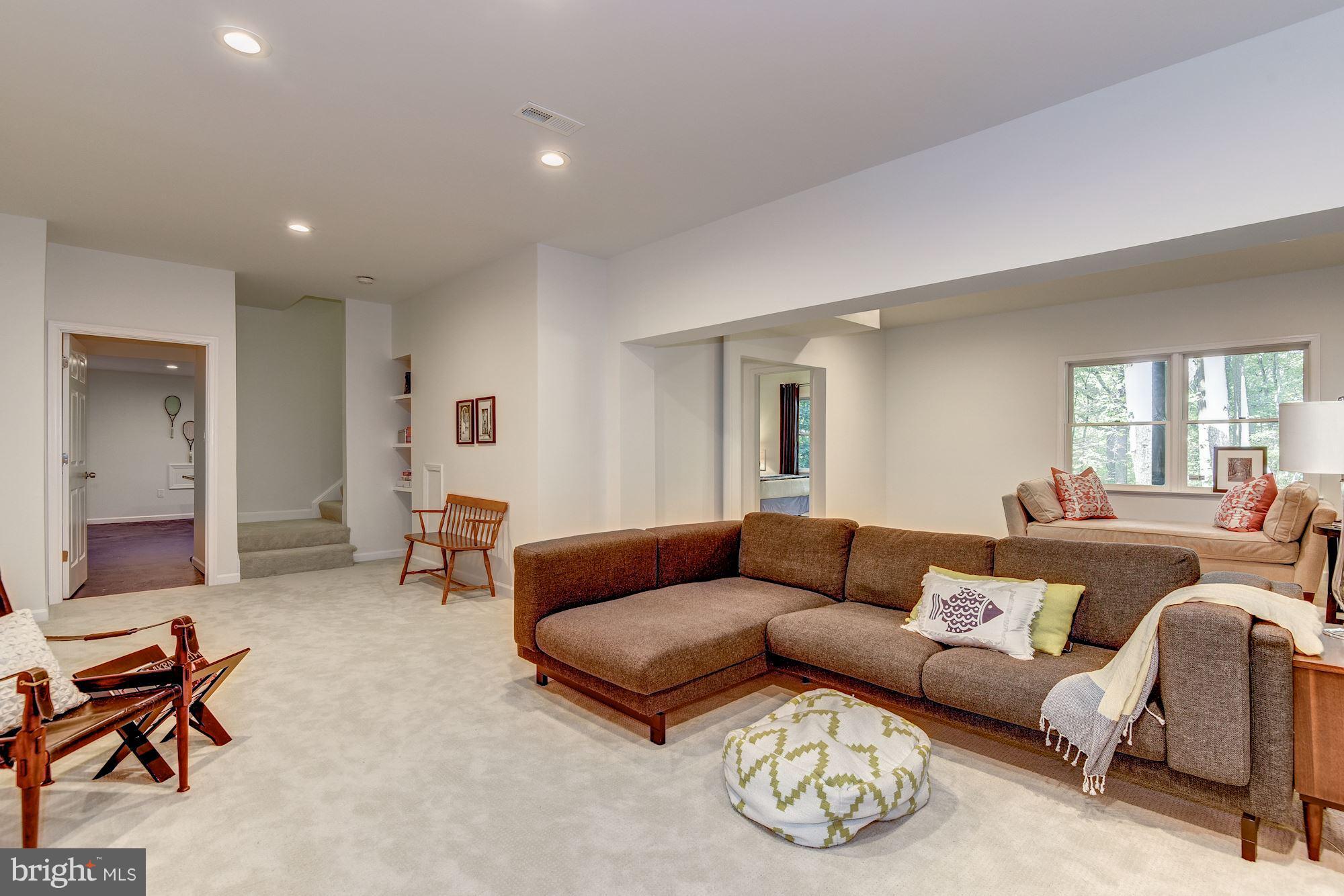 THE PALISADES - Residential