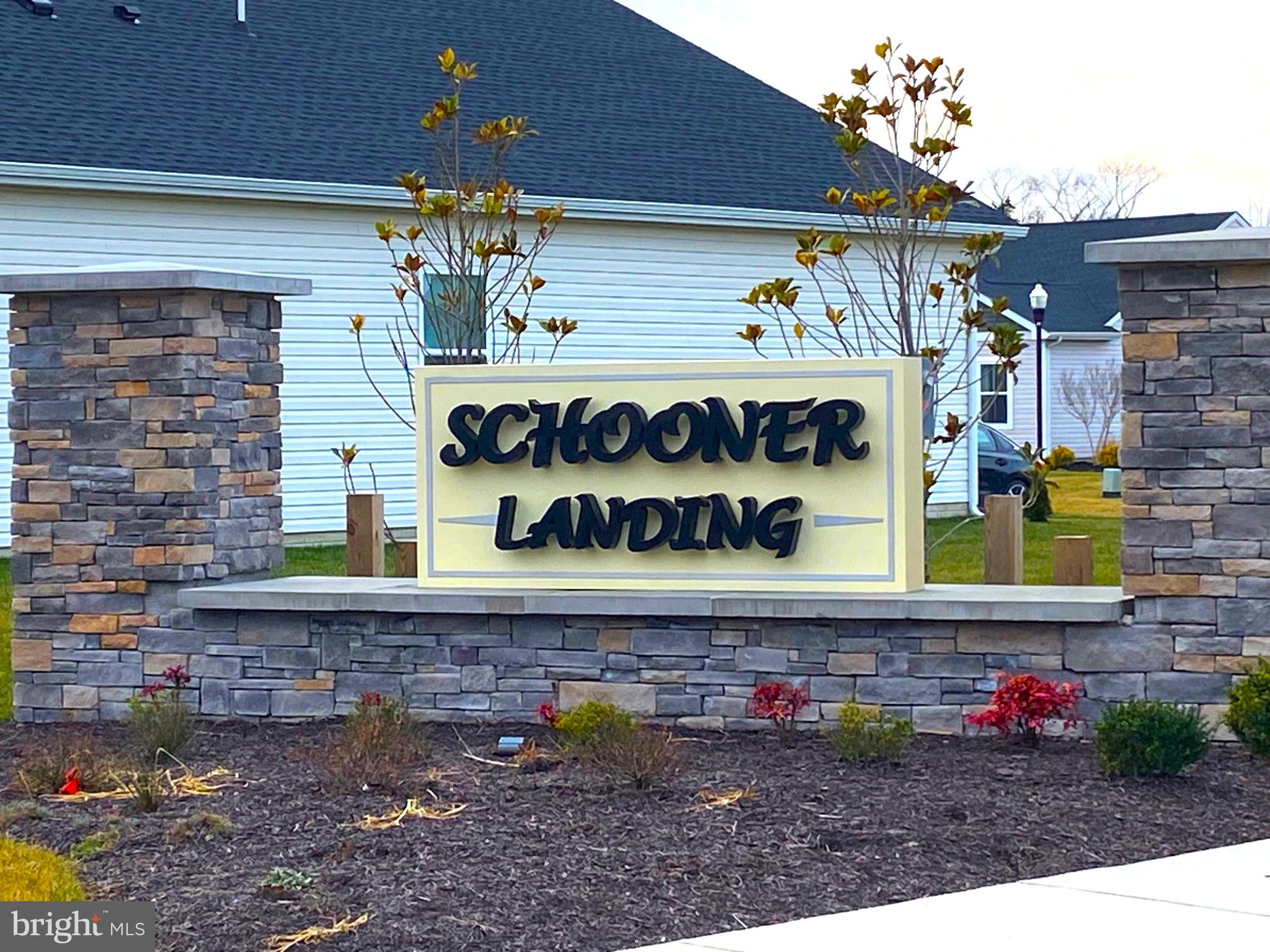 SCHOONER LANDING - Residential