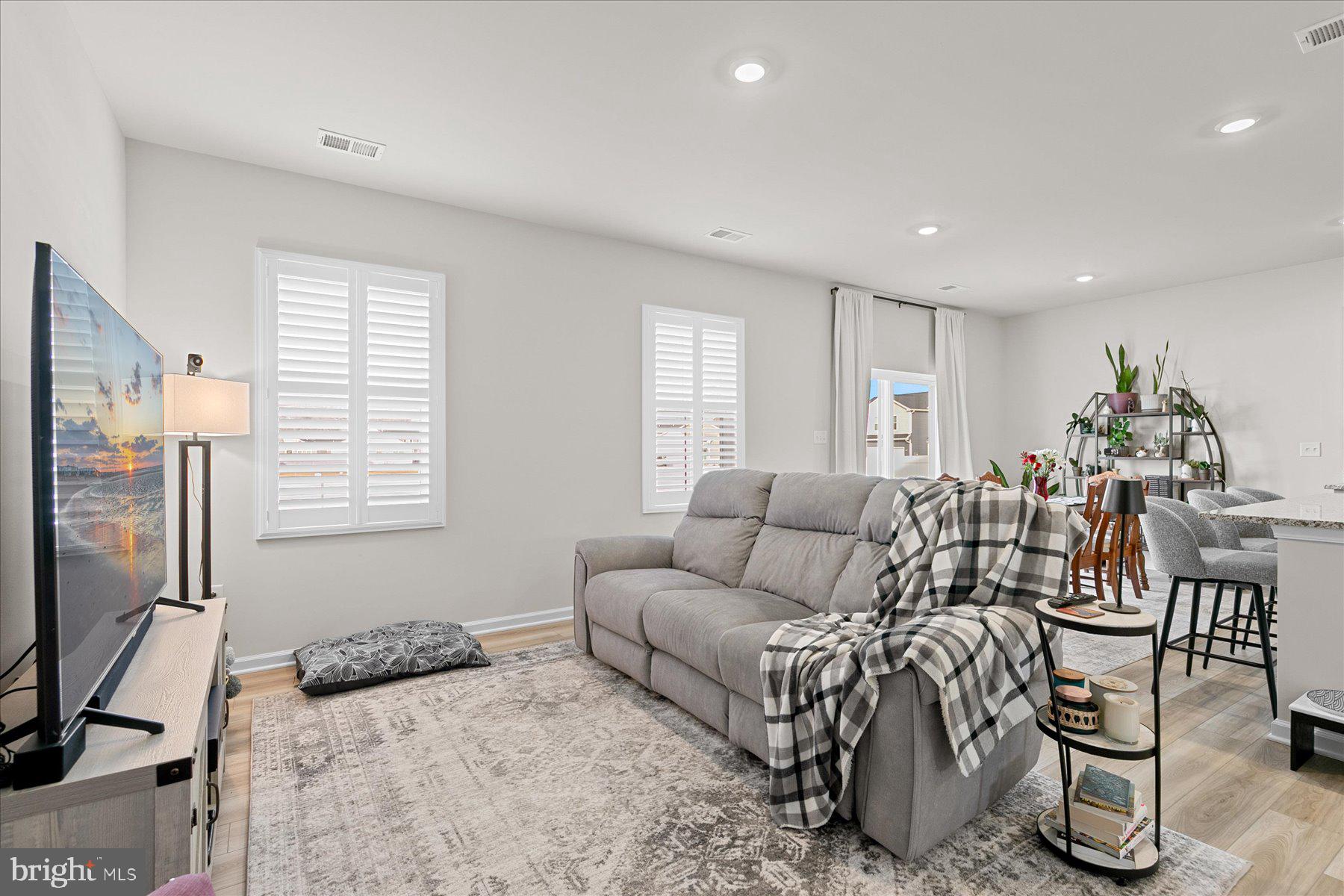 SCHOONER LANDING - Residential