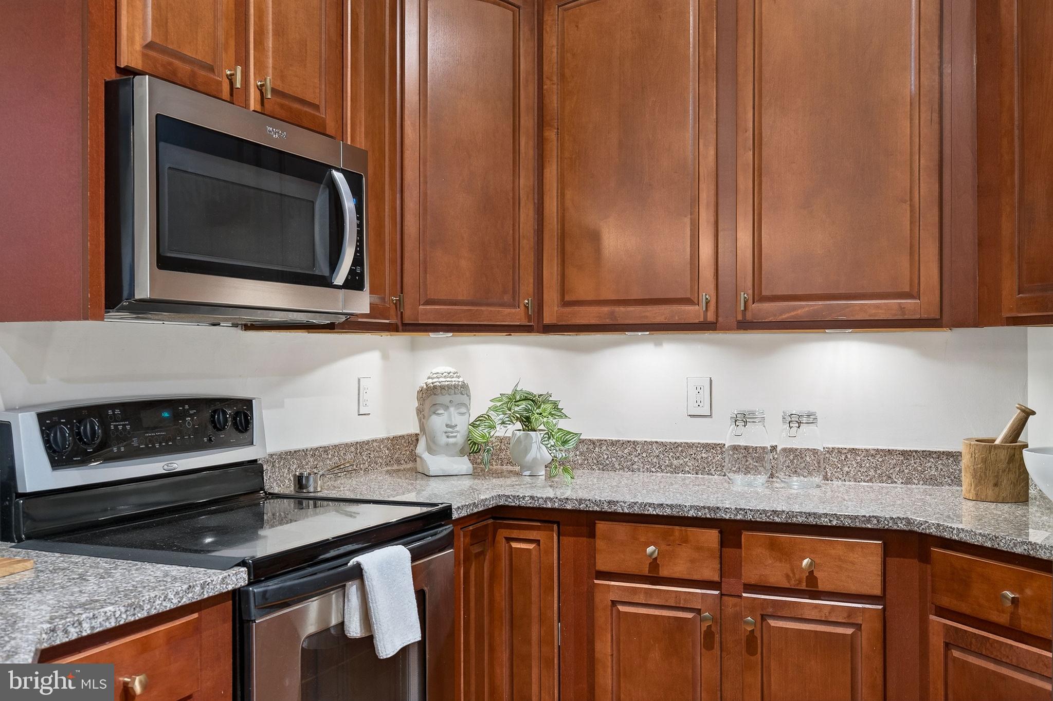 OLD CITY - Residential