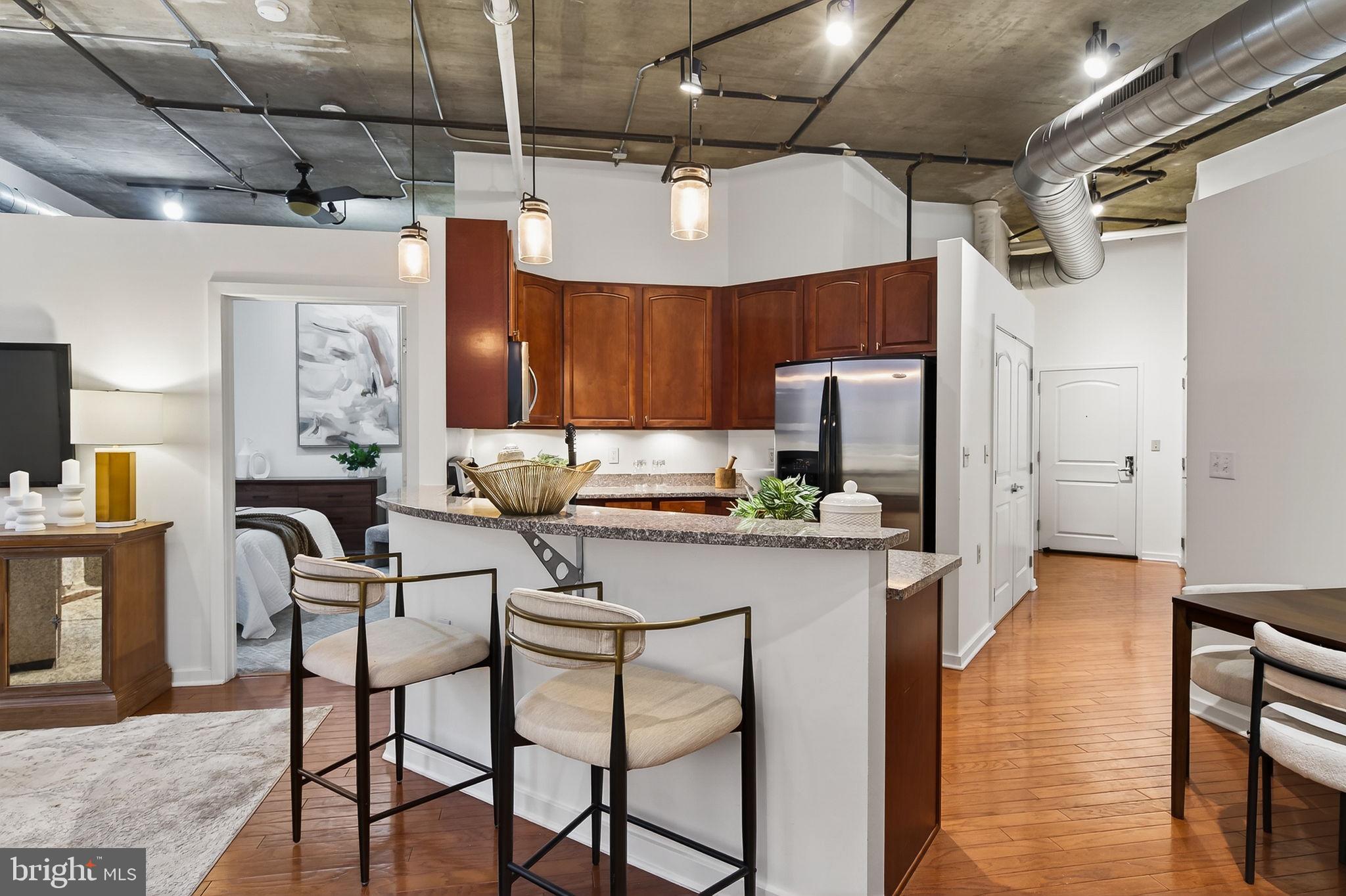 OLD CITY - Residential