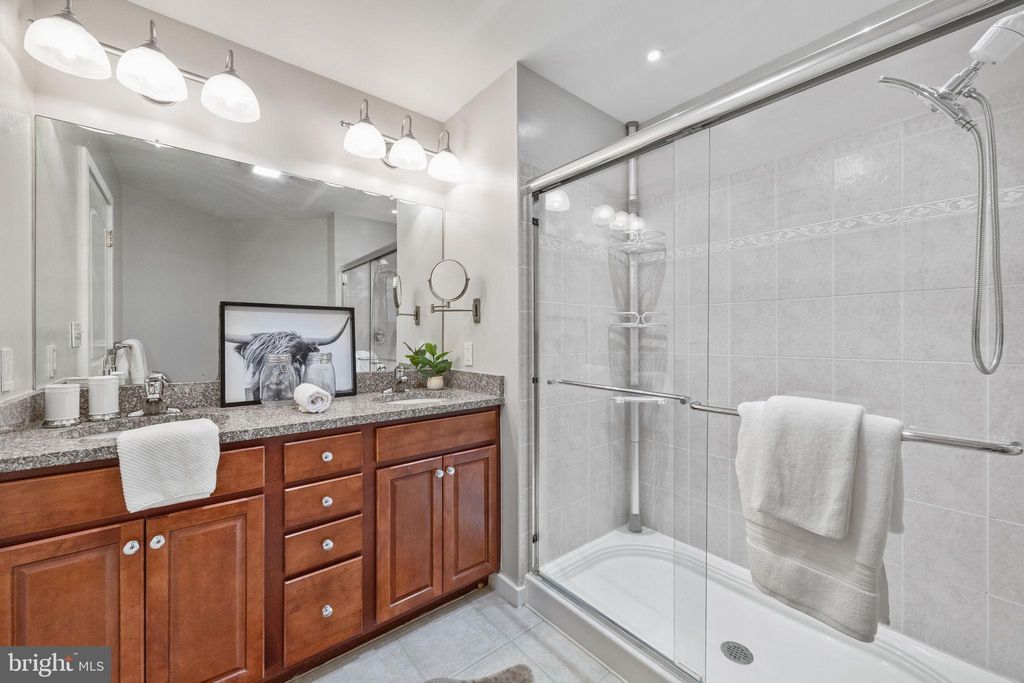 Photo of 113 N Bread Street #3D1, PHILADELPHIA, PA 19106 (MLS # PAPH2584776)