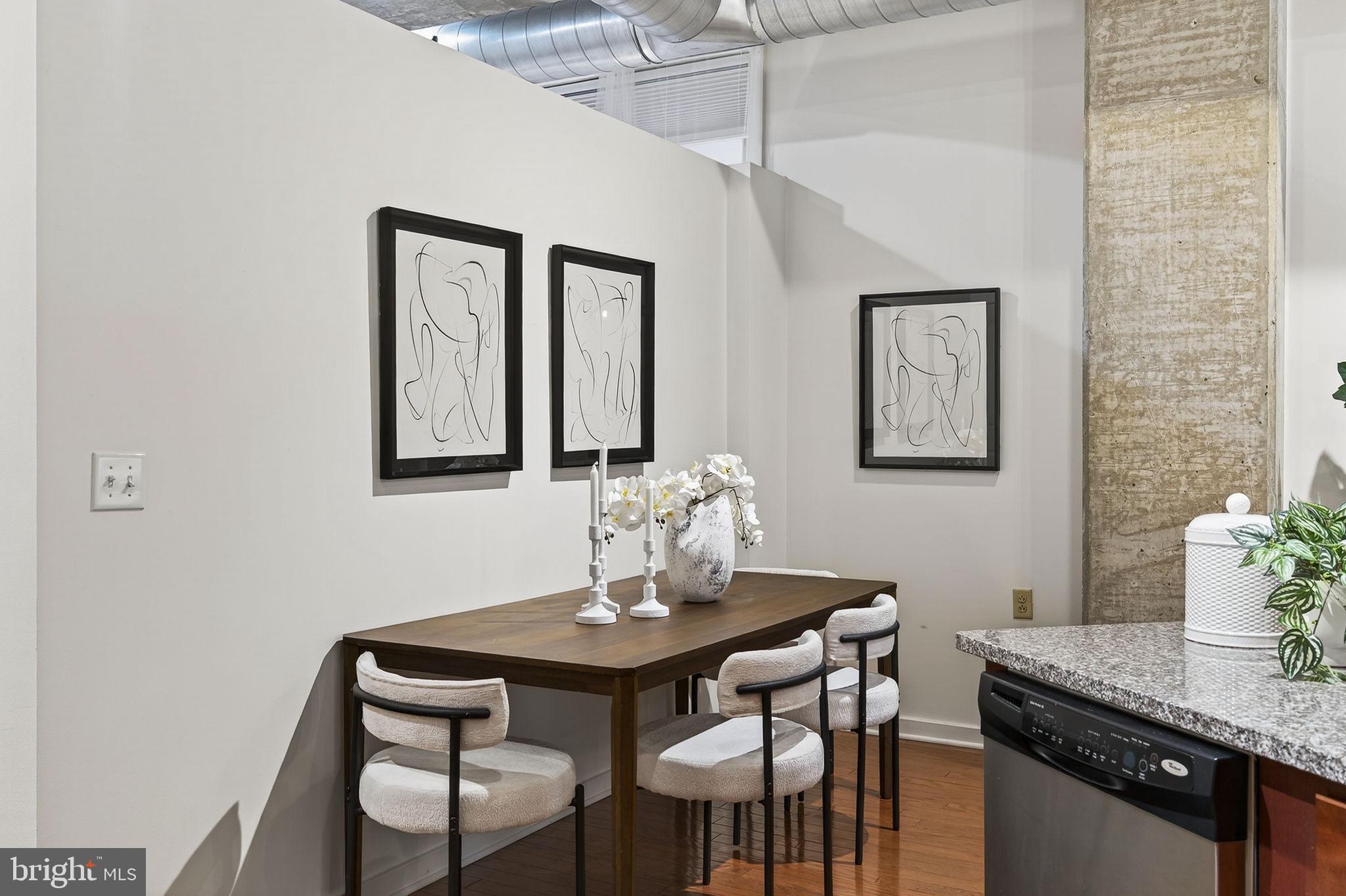 OLD CITY - Residential