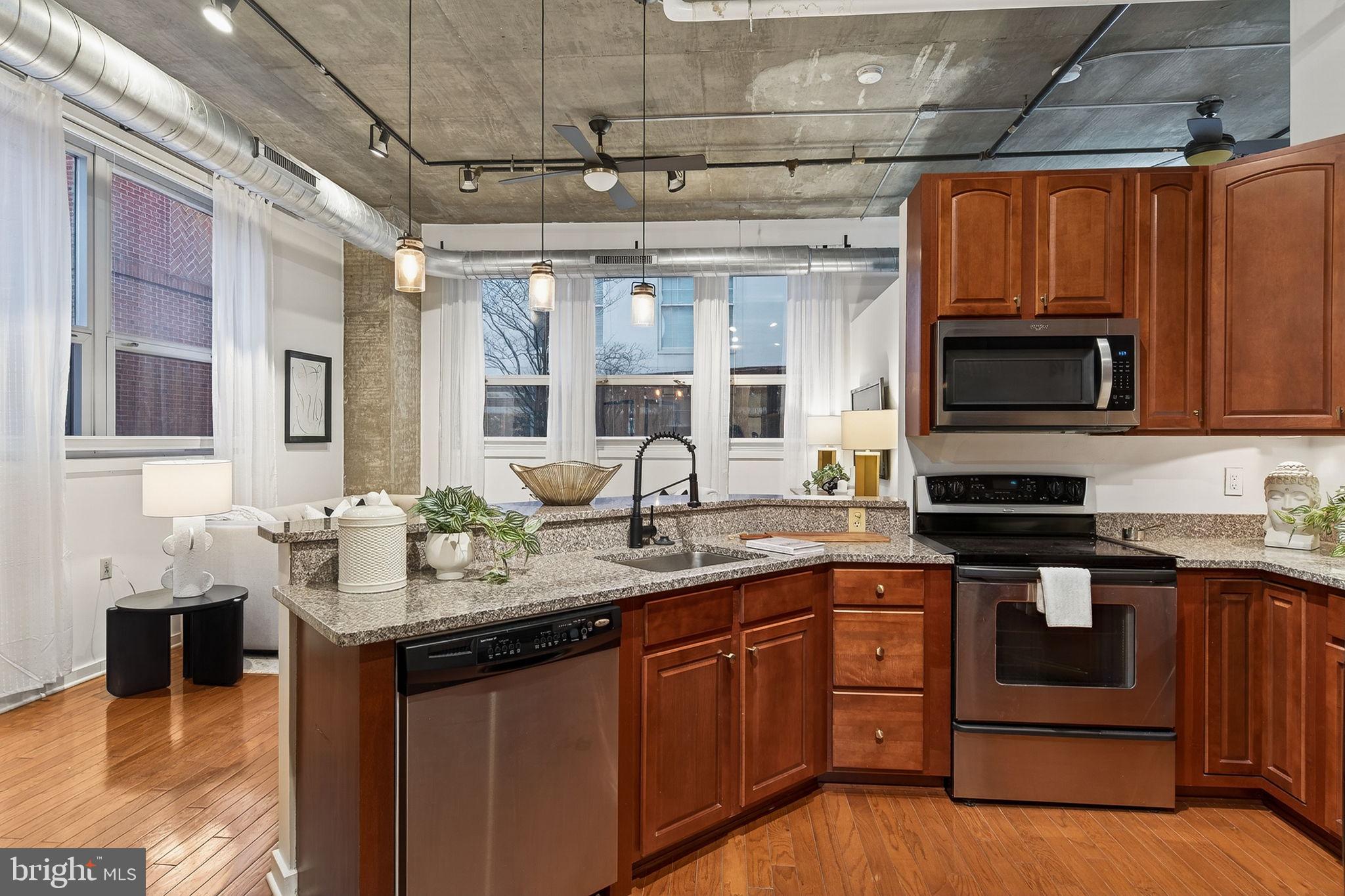 OLD CITY - Residential