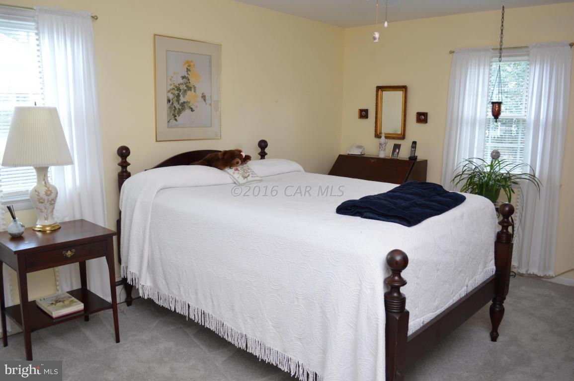 HUNTING PARK - Residential