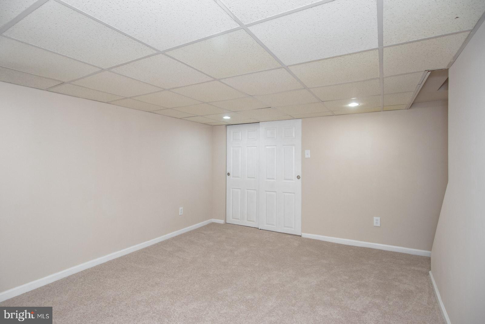 MAYFAIR - Residential