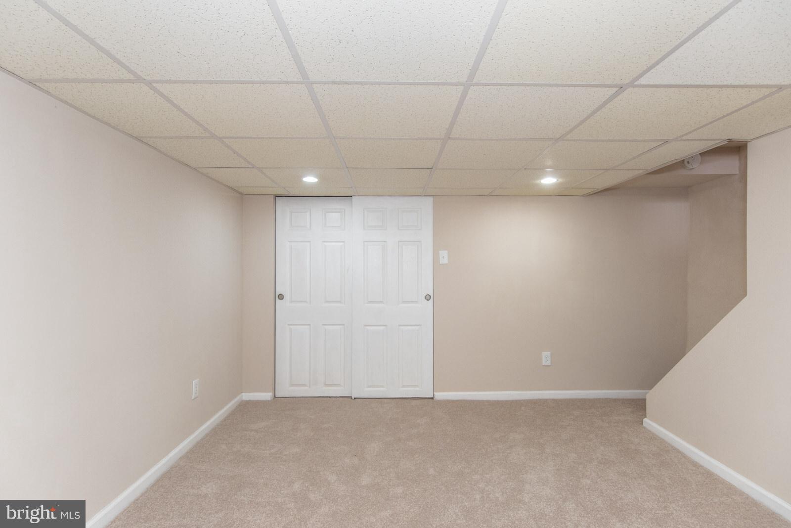 MAYFAIR - Residential