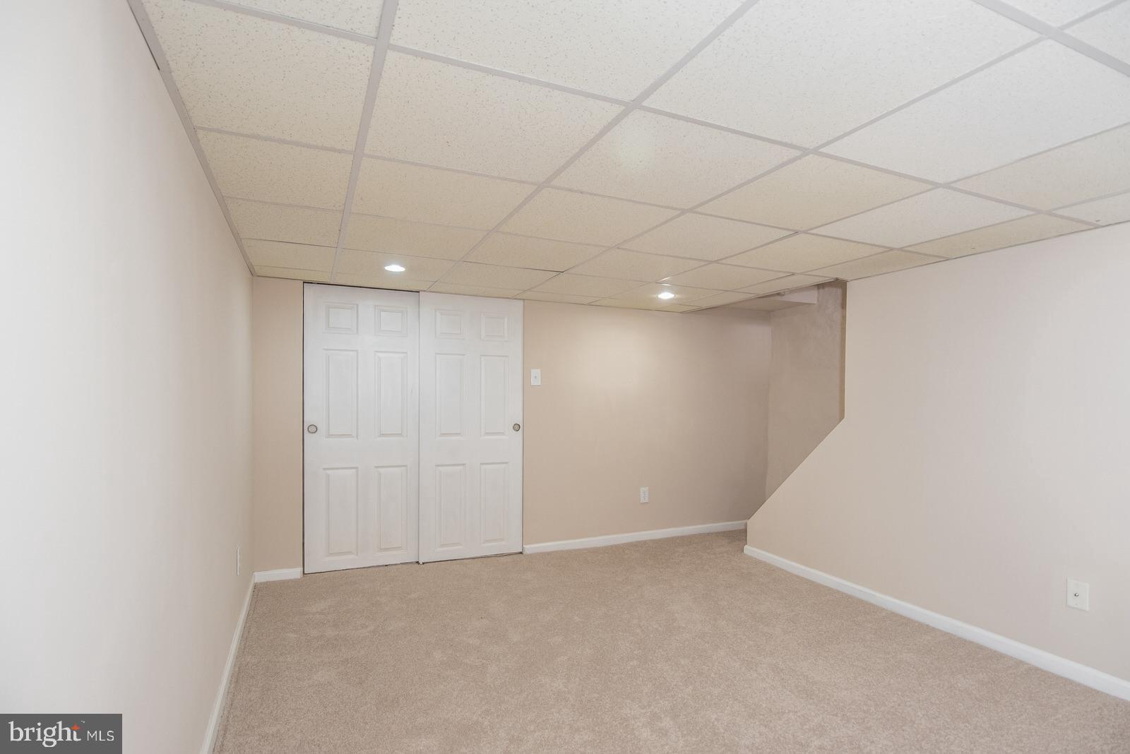 MAYFAIR - Residential