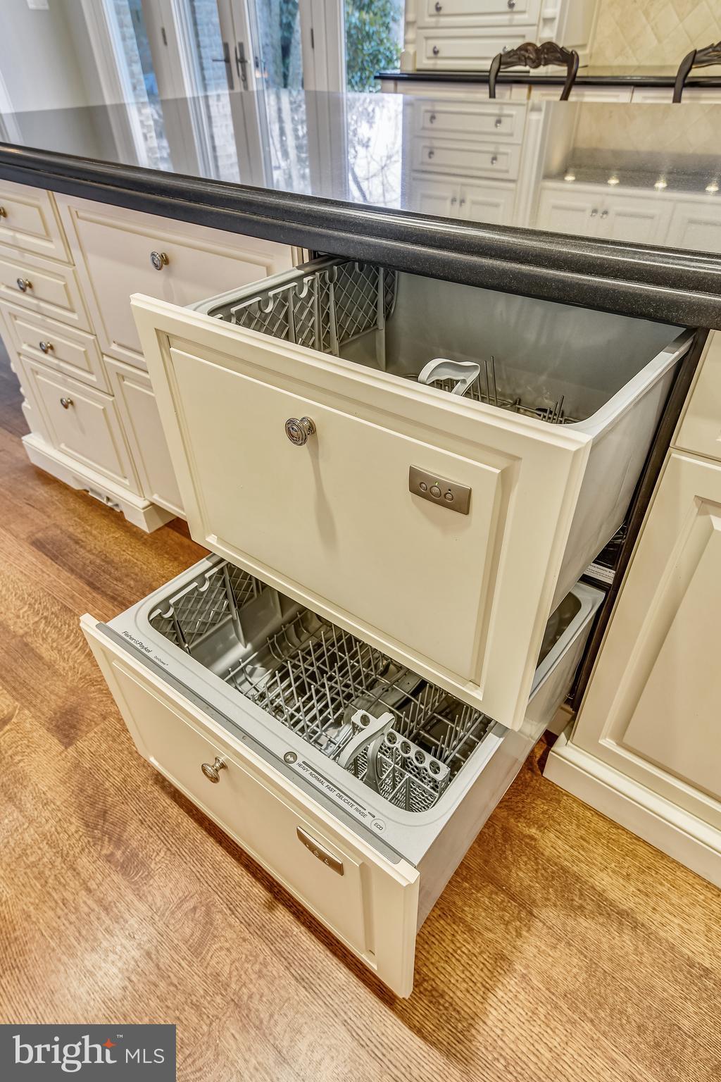 SOUTH RIVER LANDING - Residential