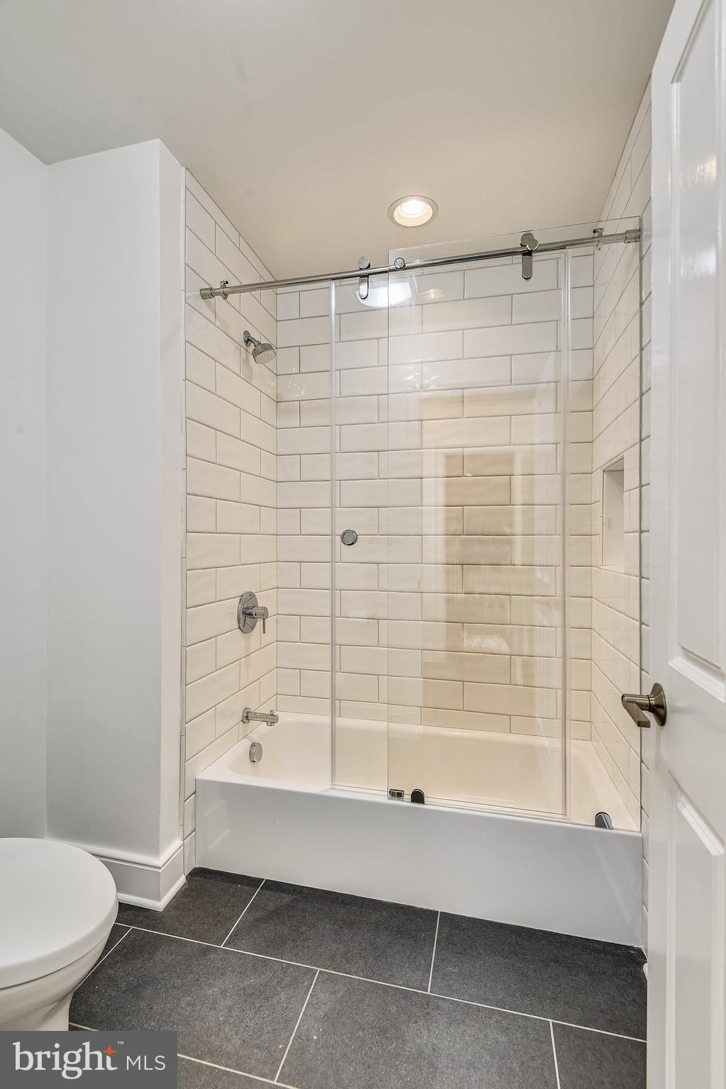 SOUTH RIVER LANDING - Residential