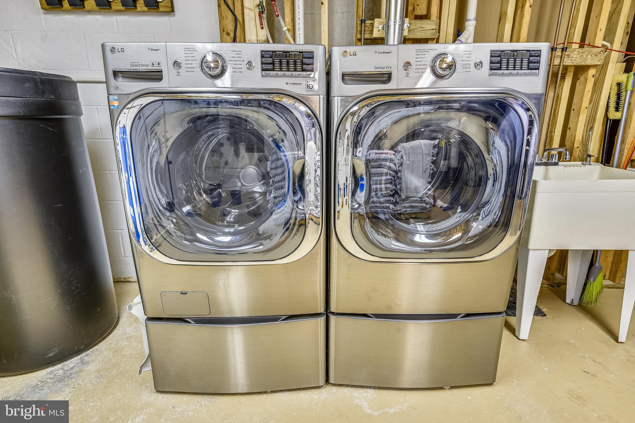 SOUTH RIVER LANDING - Residential