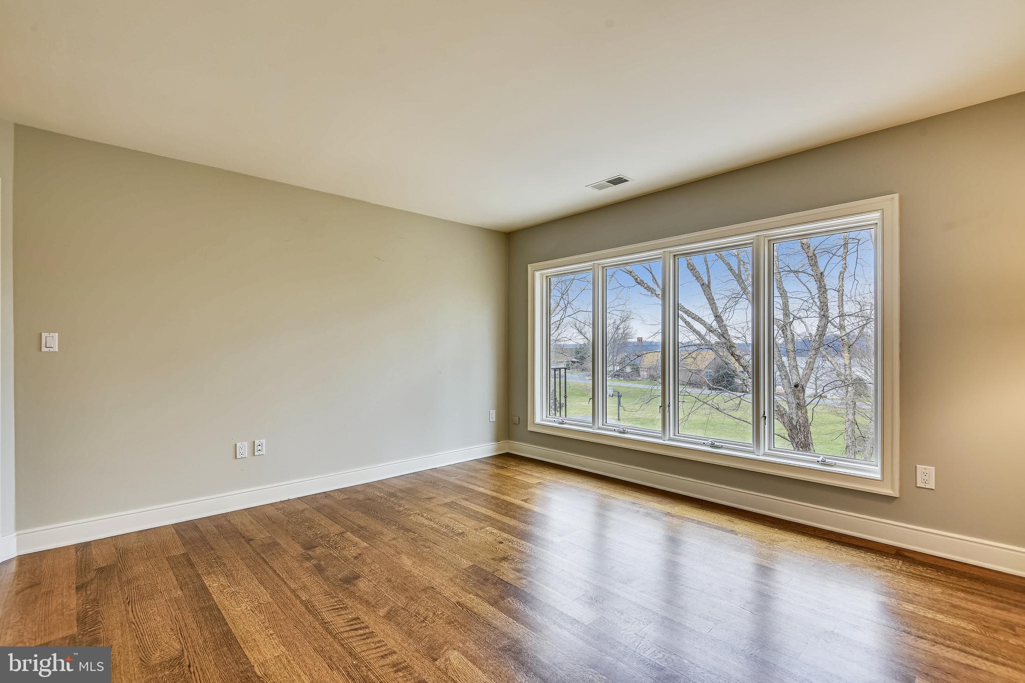 SOUTH RIVER LANDING - Residential