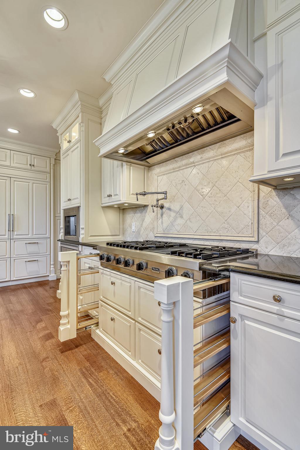 SOUTH RIVER LANDING - Residential