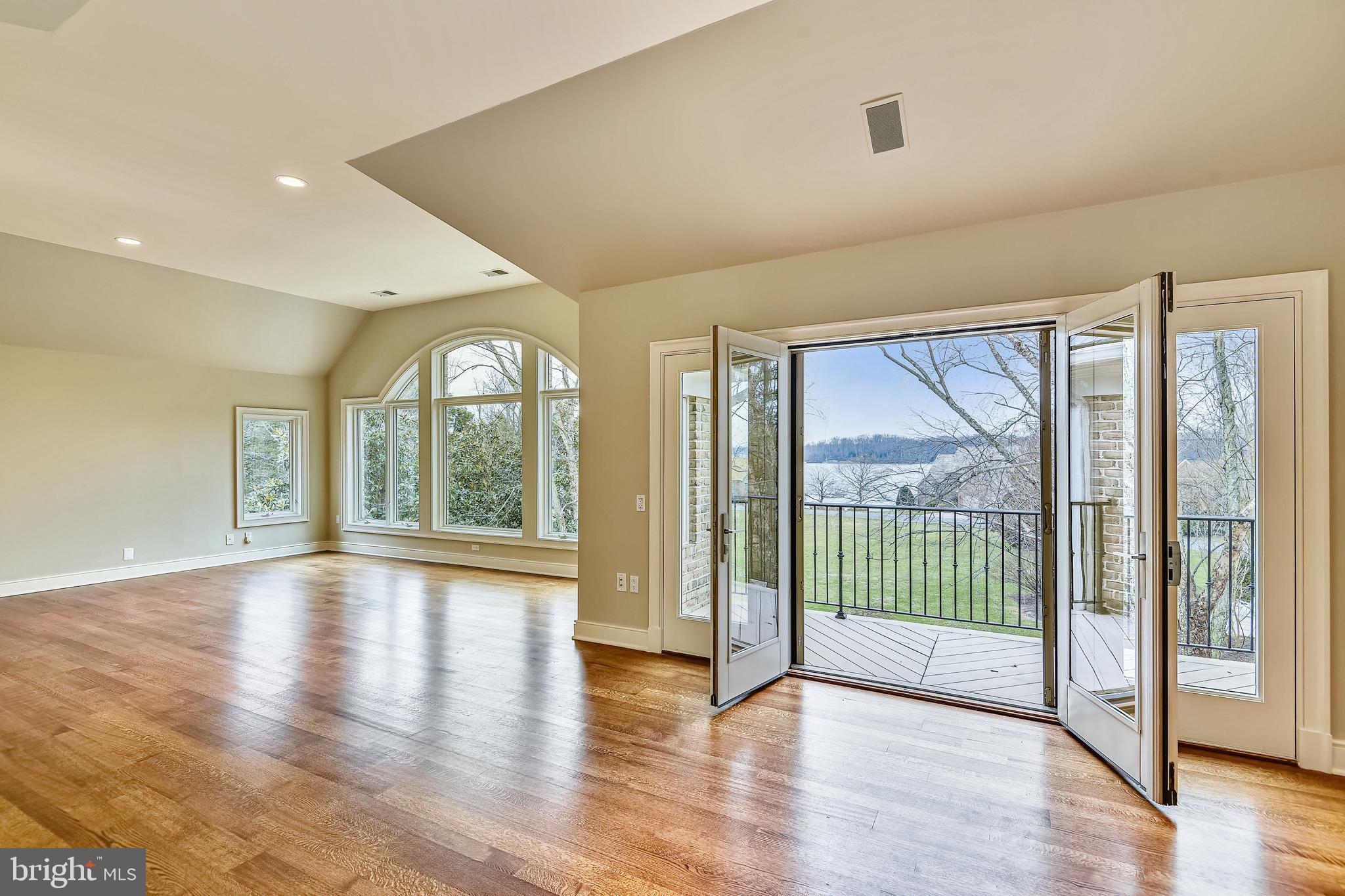 SOUTH RIVER LANDING - Residential