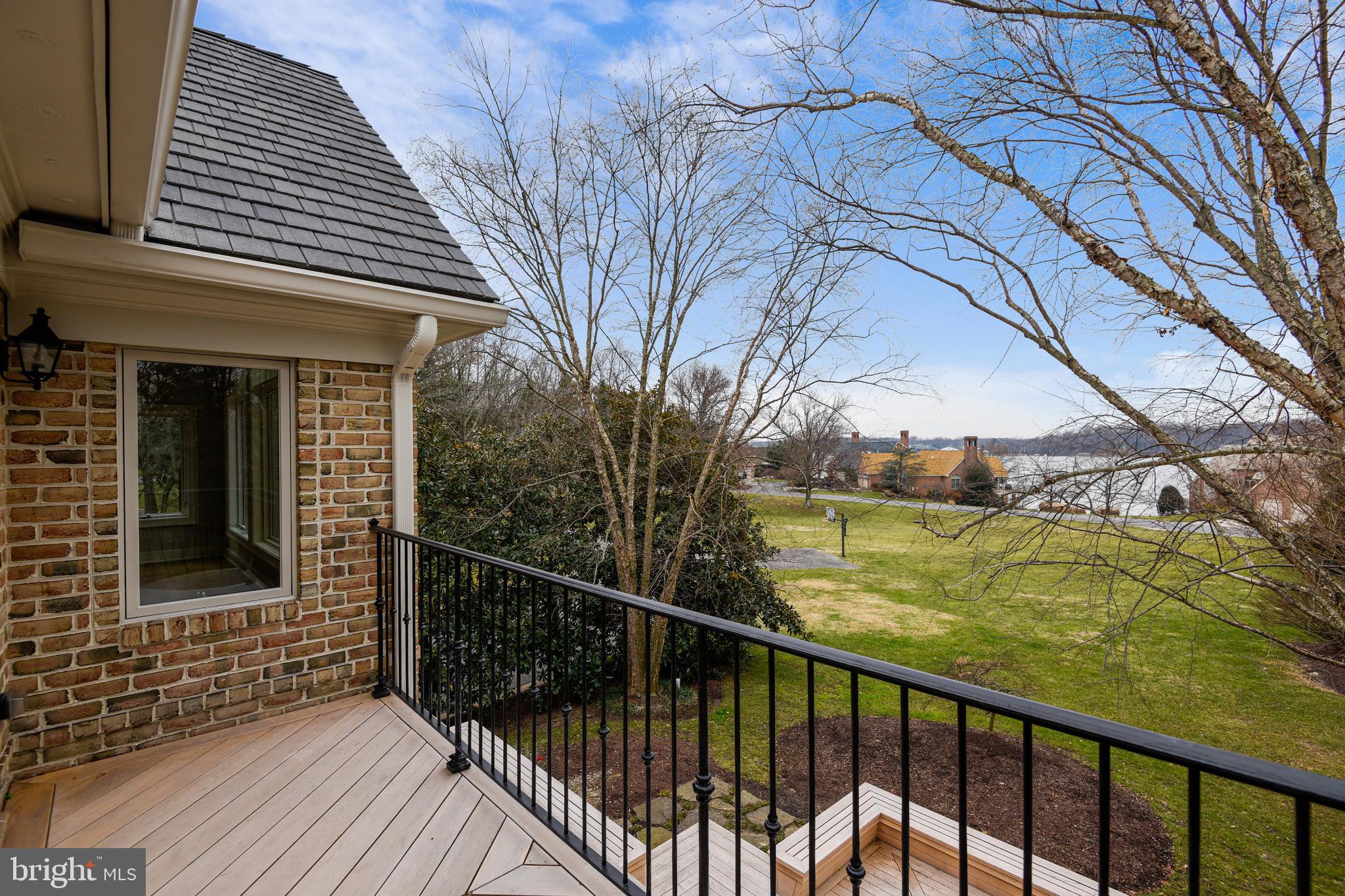 SOUTH RIVER LANDING - Residential