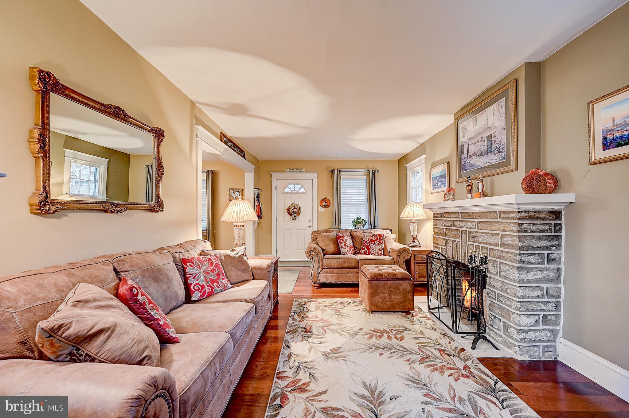 GLENSIDE - Residential