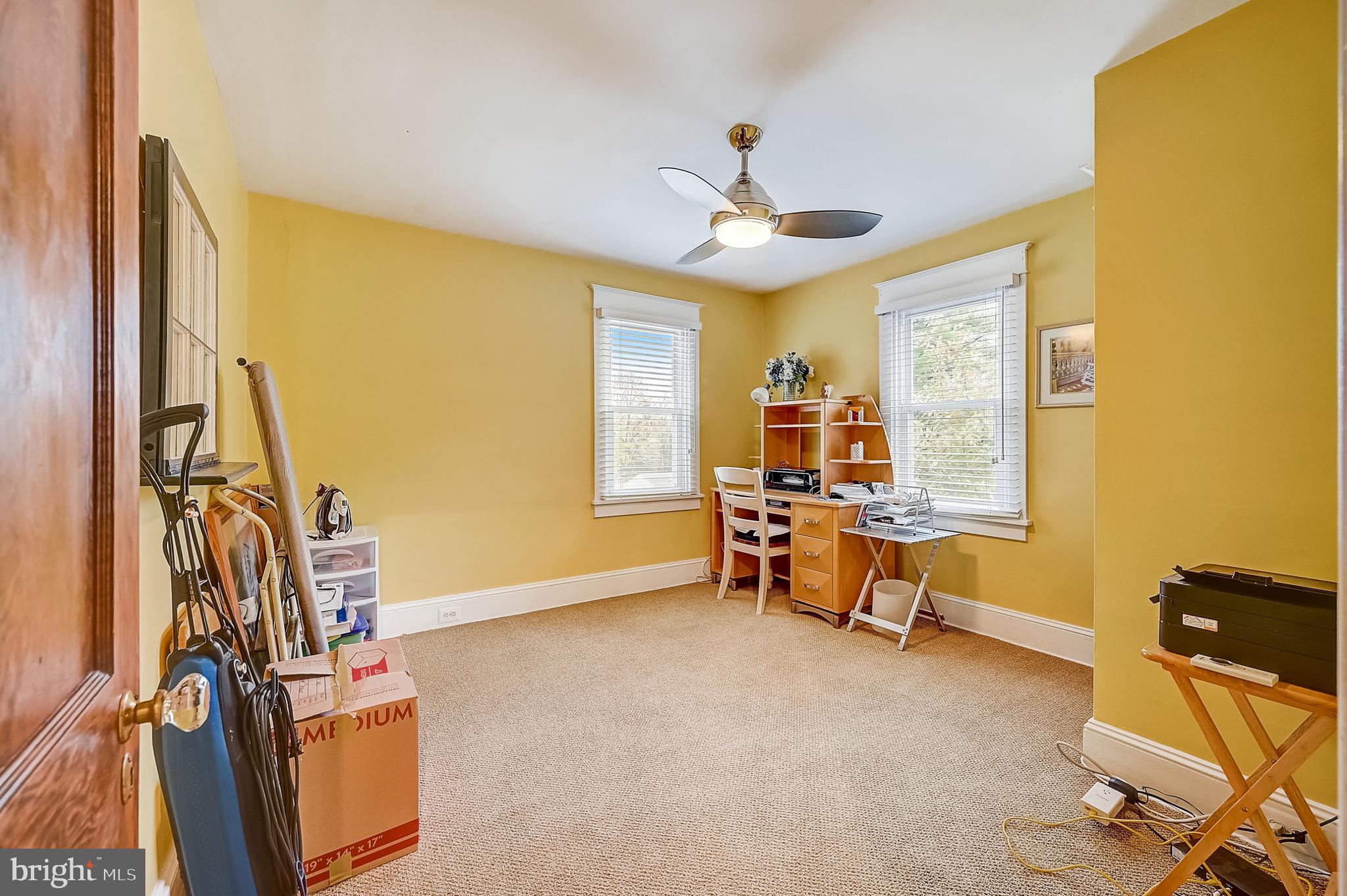 GLENSIDE - Residential