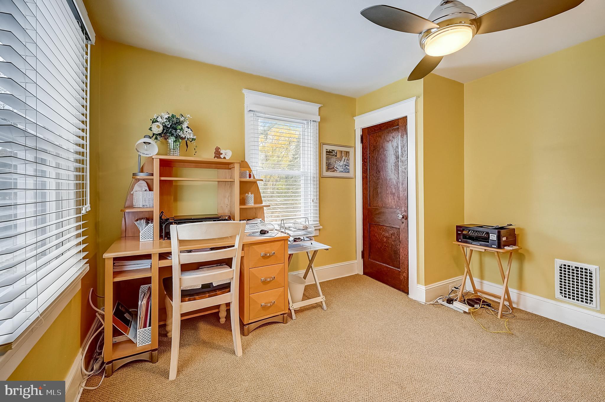 GLENSIDE - Residential