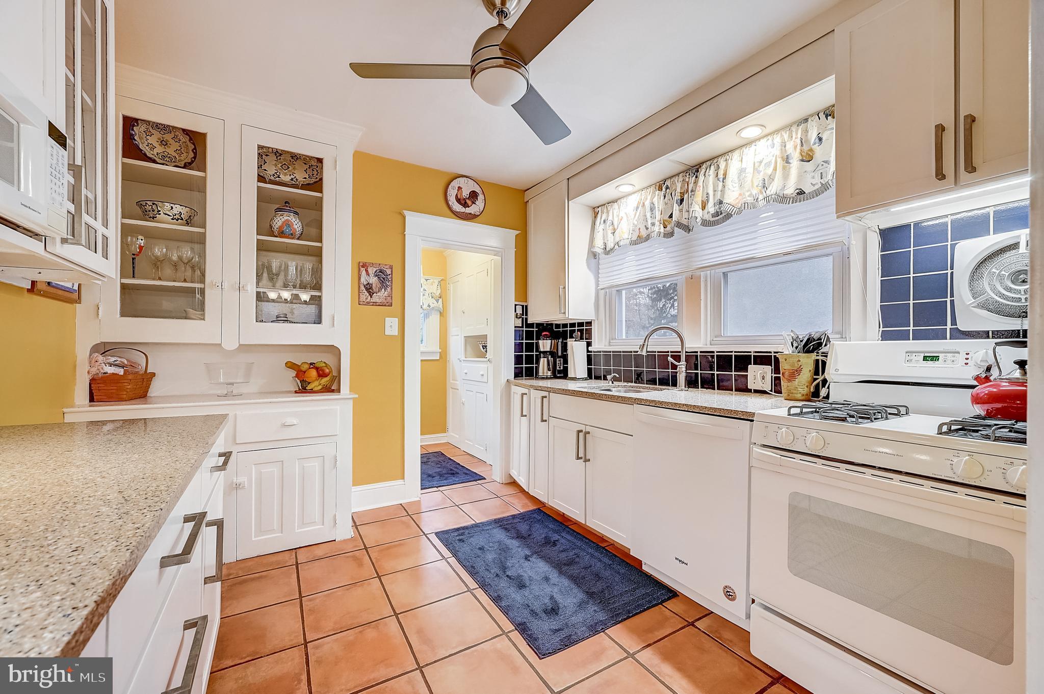 GLENSIDE - Residential