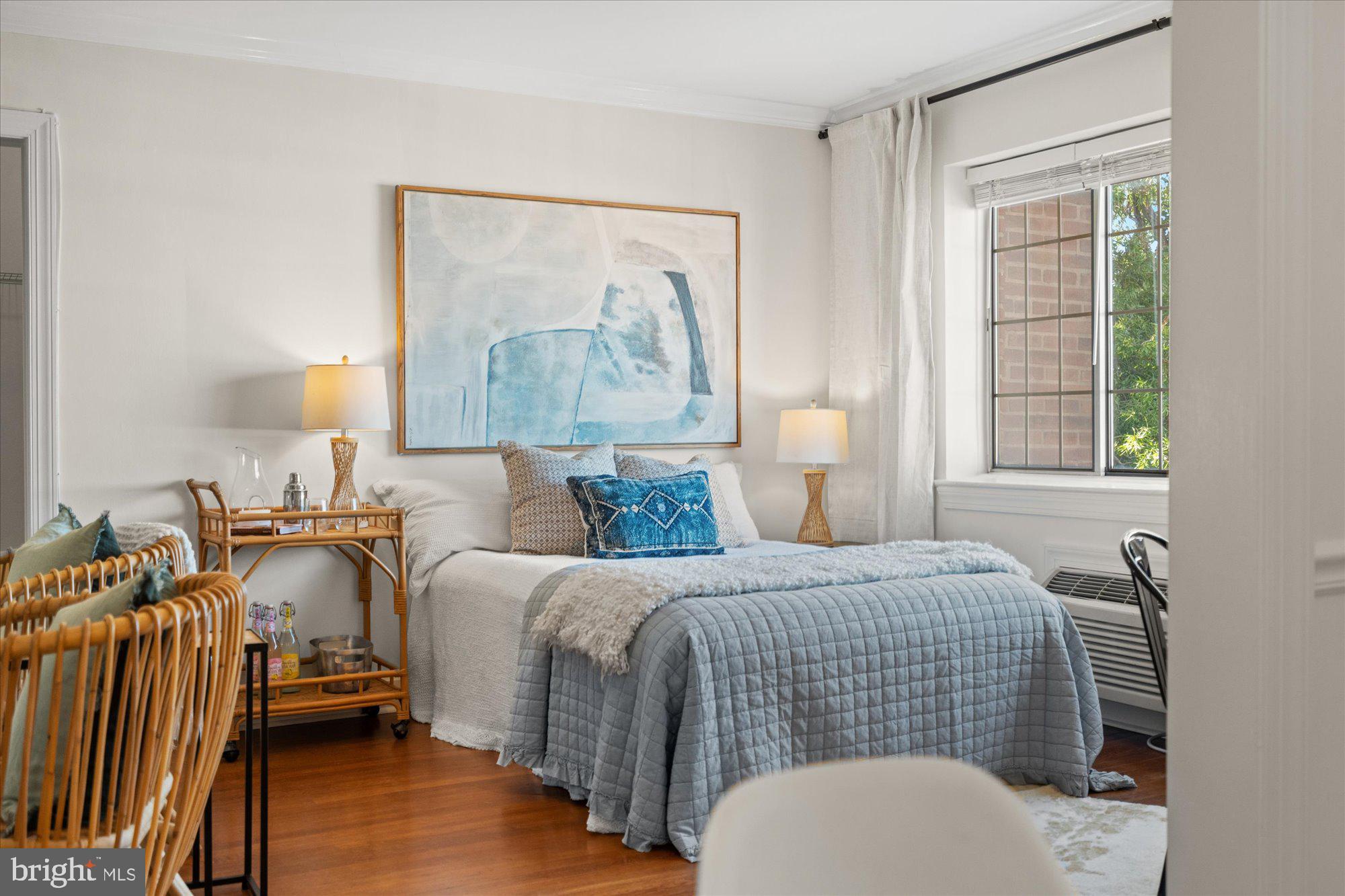 OLD TOWN ALEXANDRIA - Residential