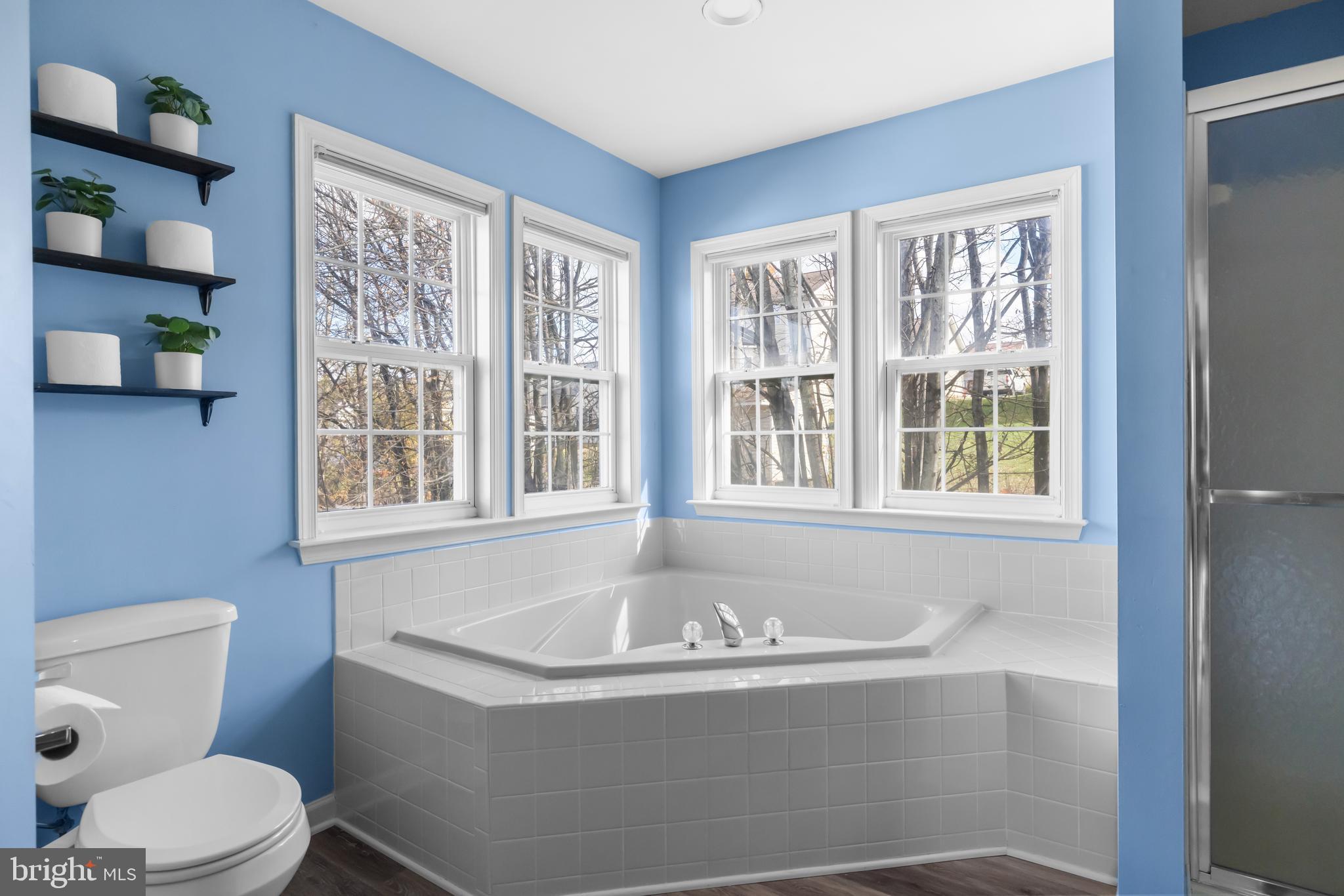 LAUREL RIDGE - Residential