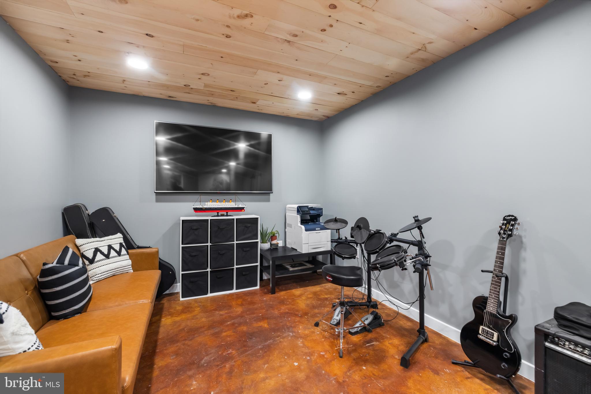 LAUREL RIDGE - Residential