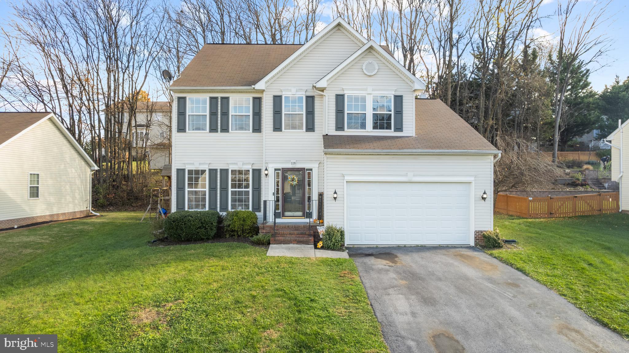 LAUREL RIDGE - Residential