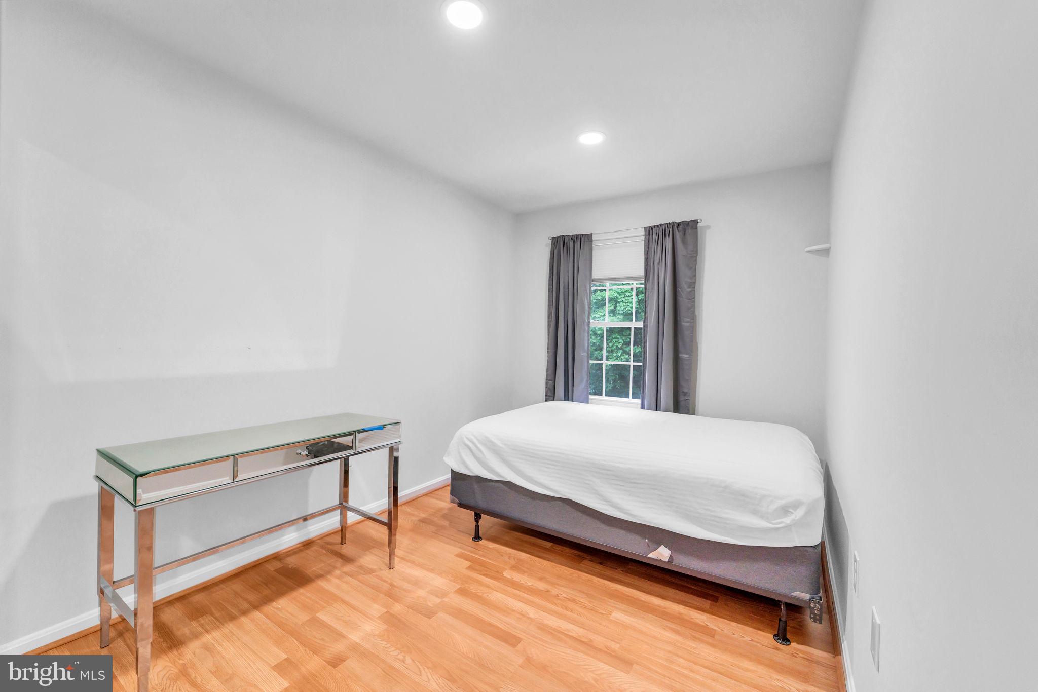 LITTLE ROCKY RUN - Residential