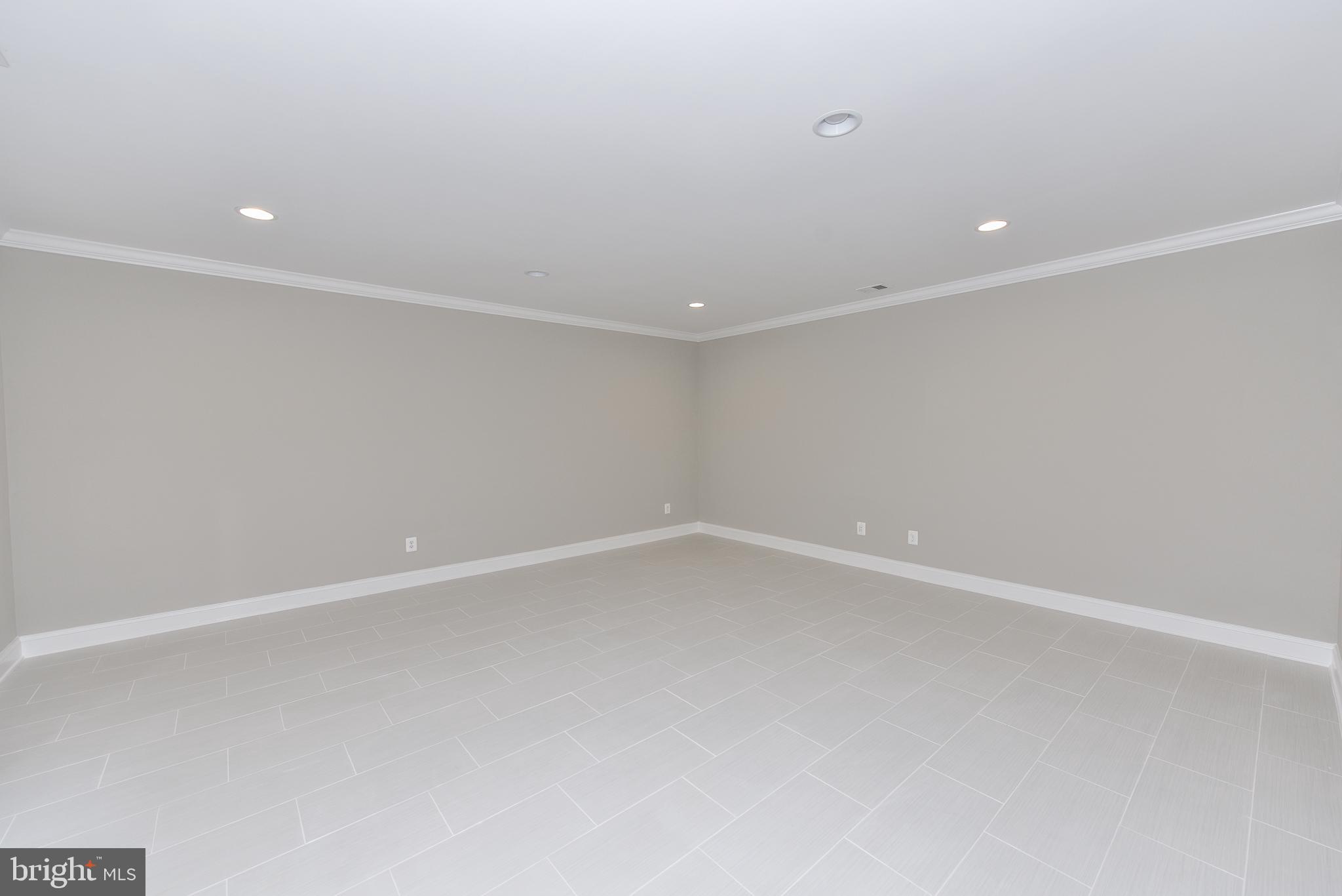 NORTH ARLINGTON - Residential Lease