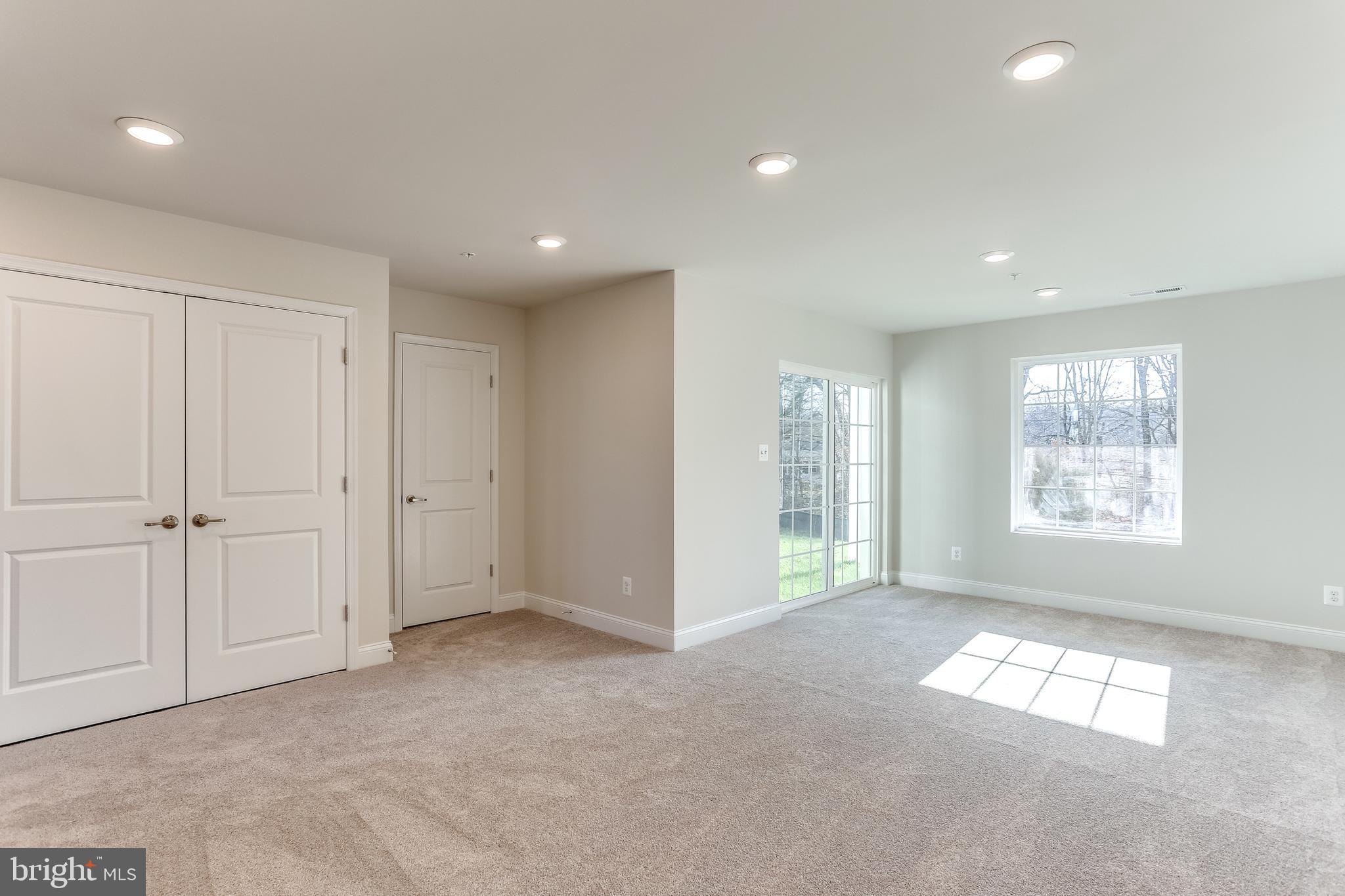 BEECH CREEK - Residential