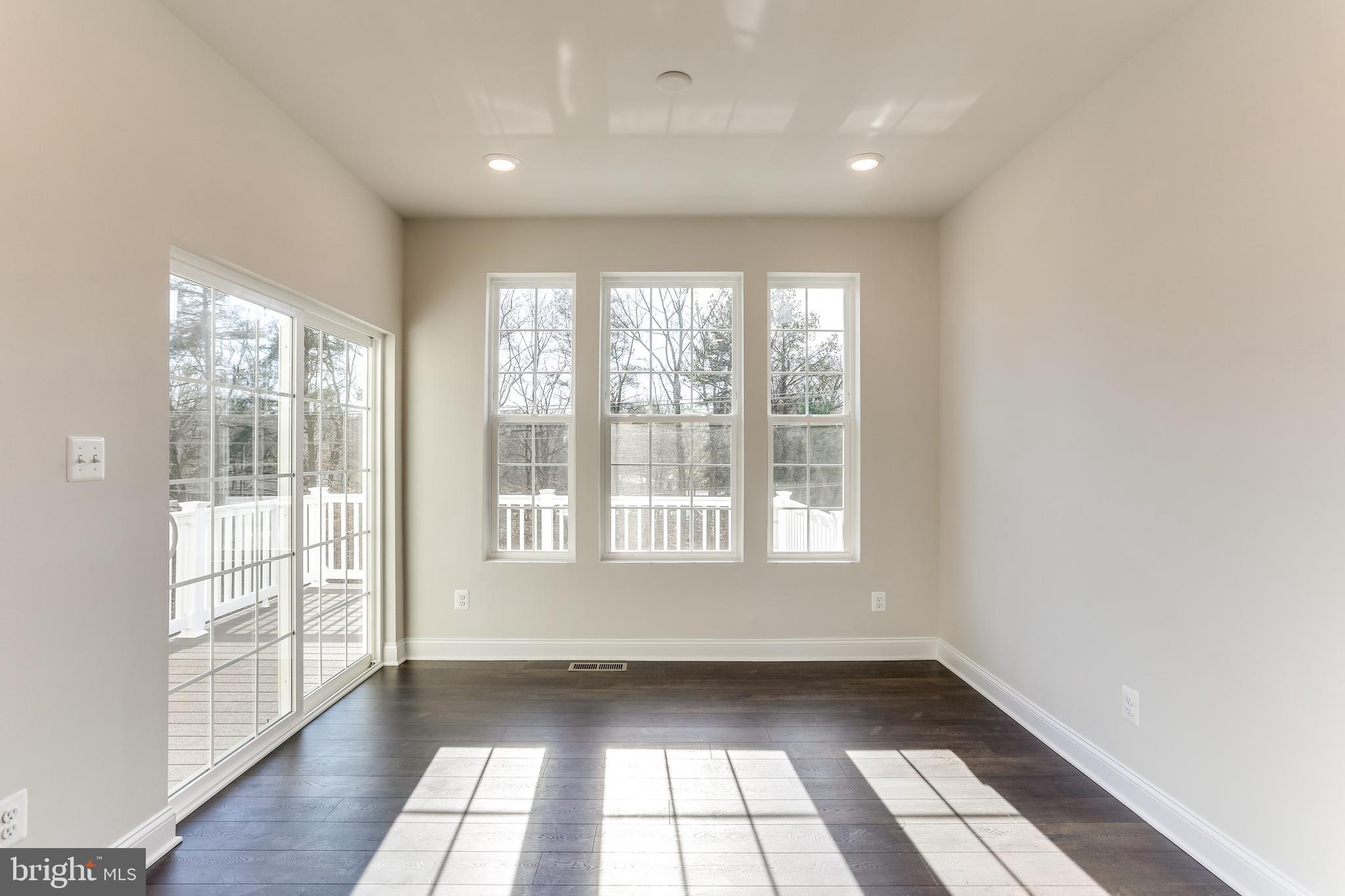 BEECH CREEK - Residential