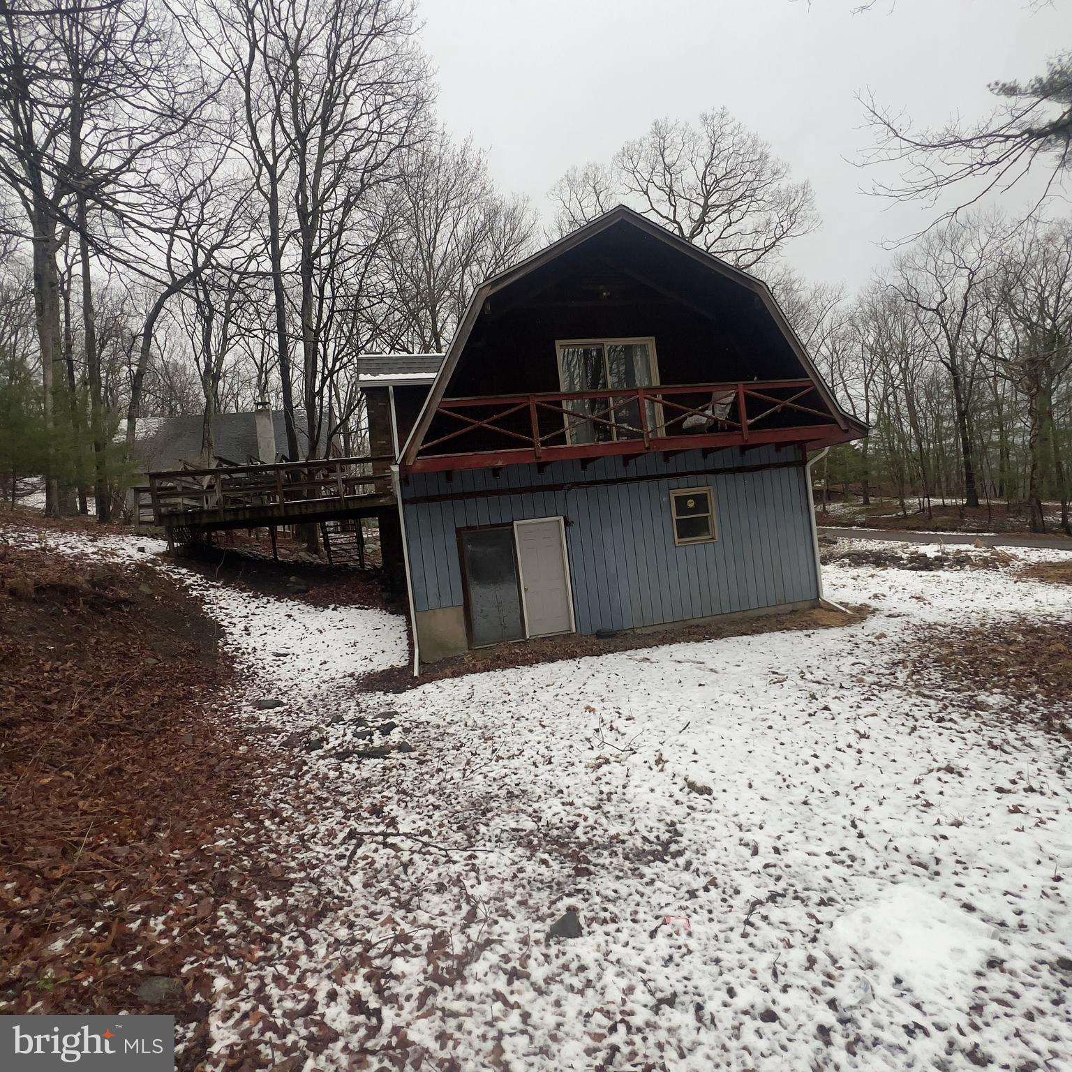 WINONA LAKES - Residential