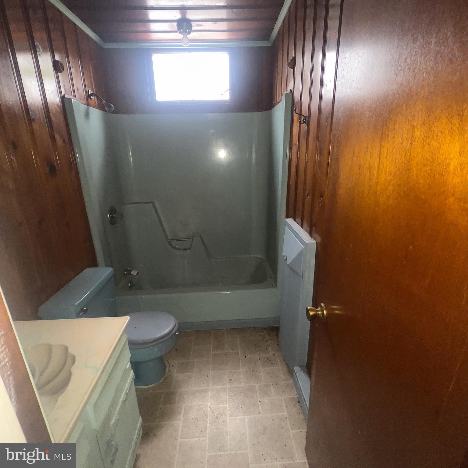 WINONA LAKES - Residential