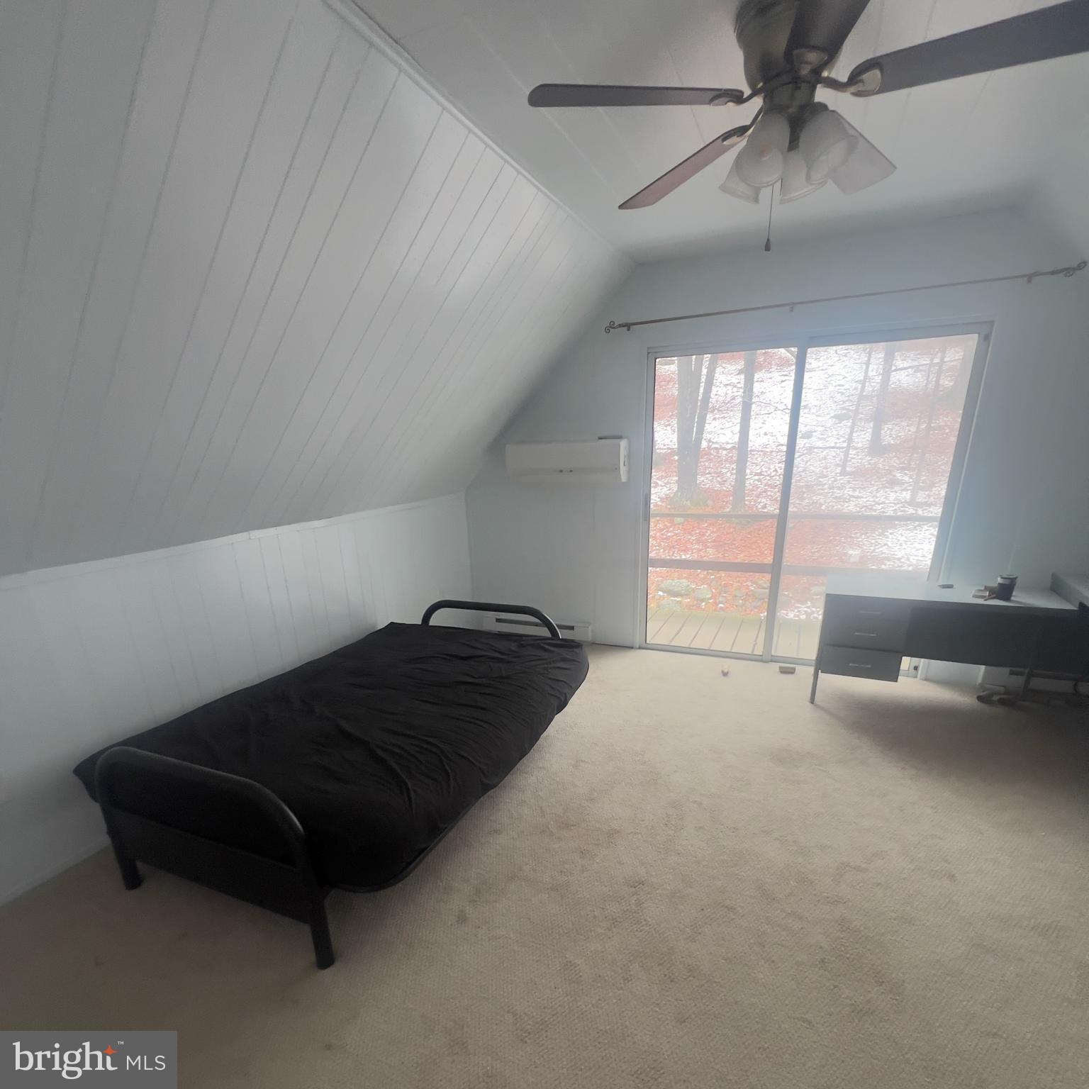 WINONA LAKES - Residential