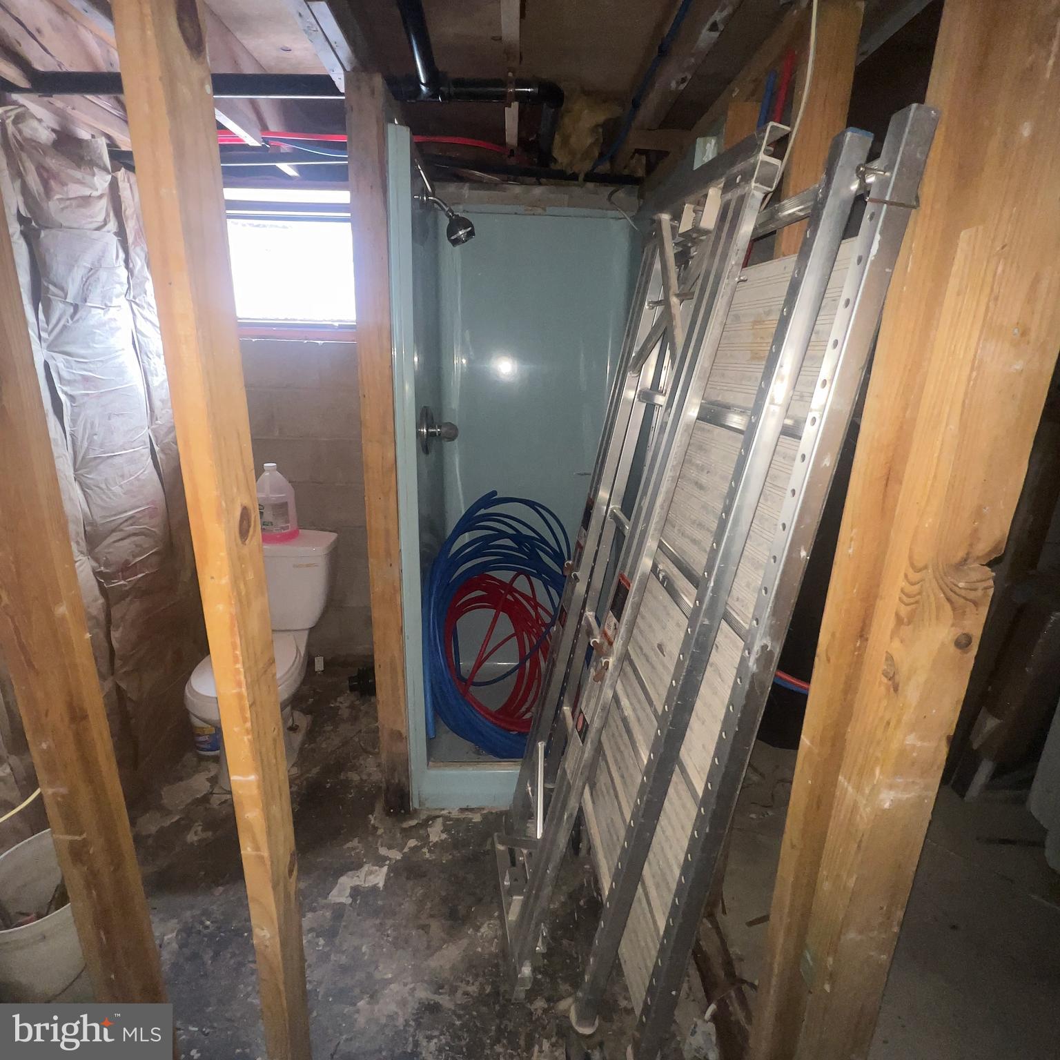 WINONA LAKES - Residential